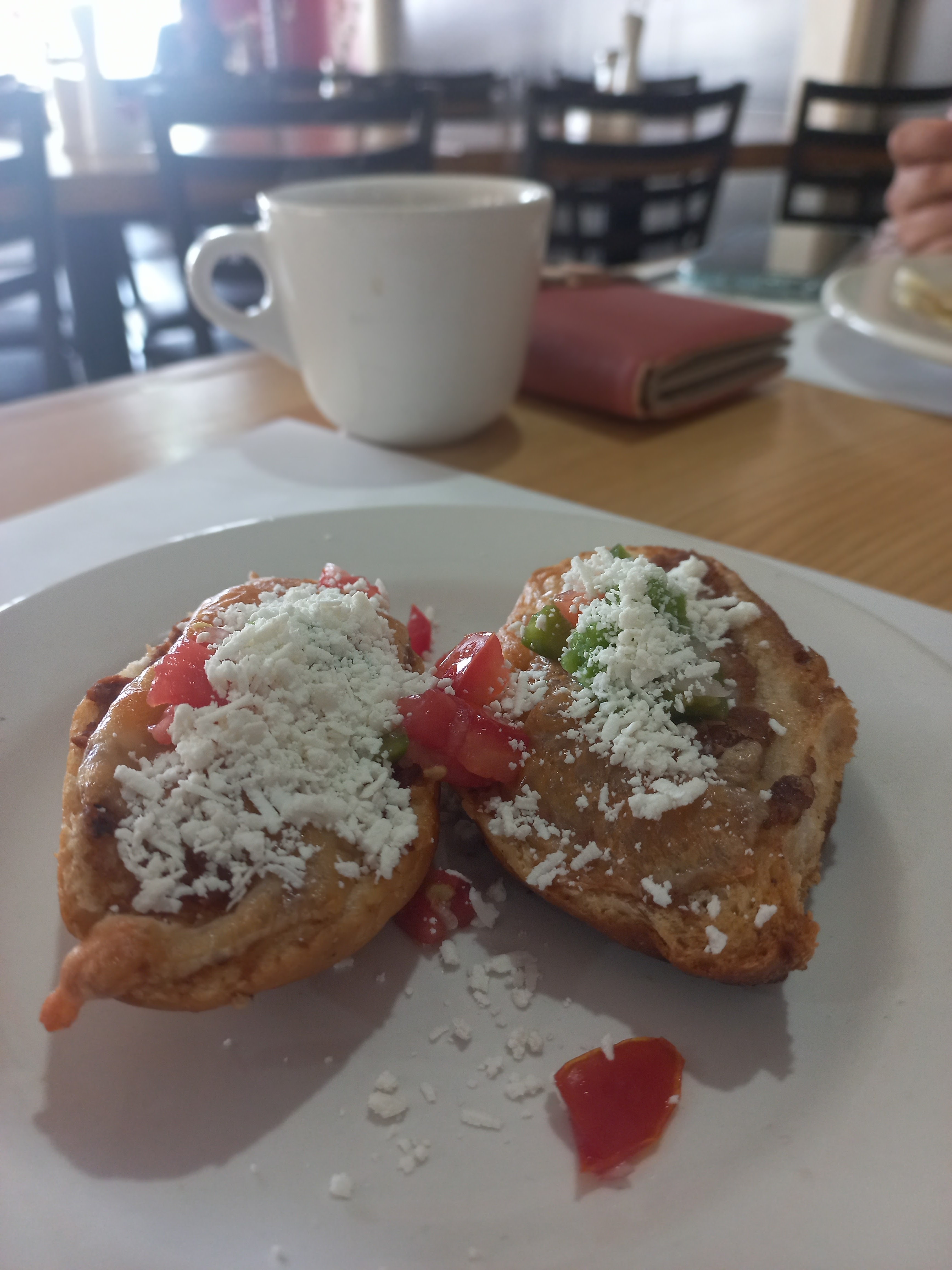 Royal Tiv's Buffet Restaurante image 5