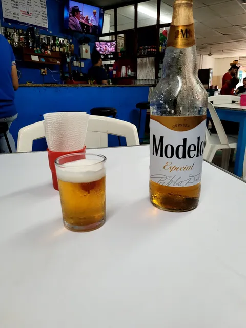 Restaurant-Bar "El Submarino" image 2