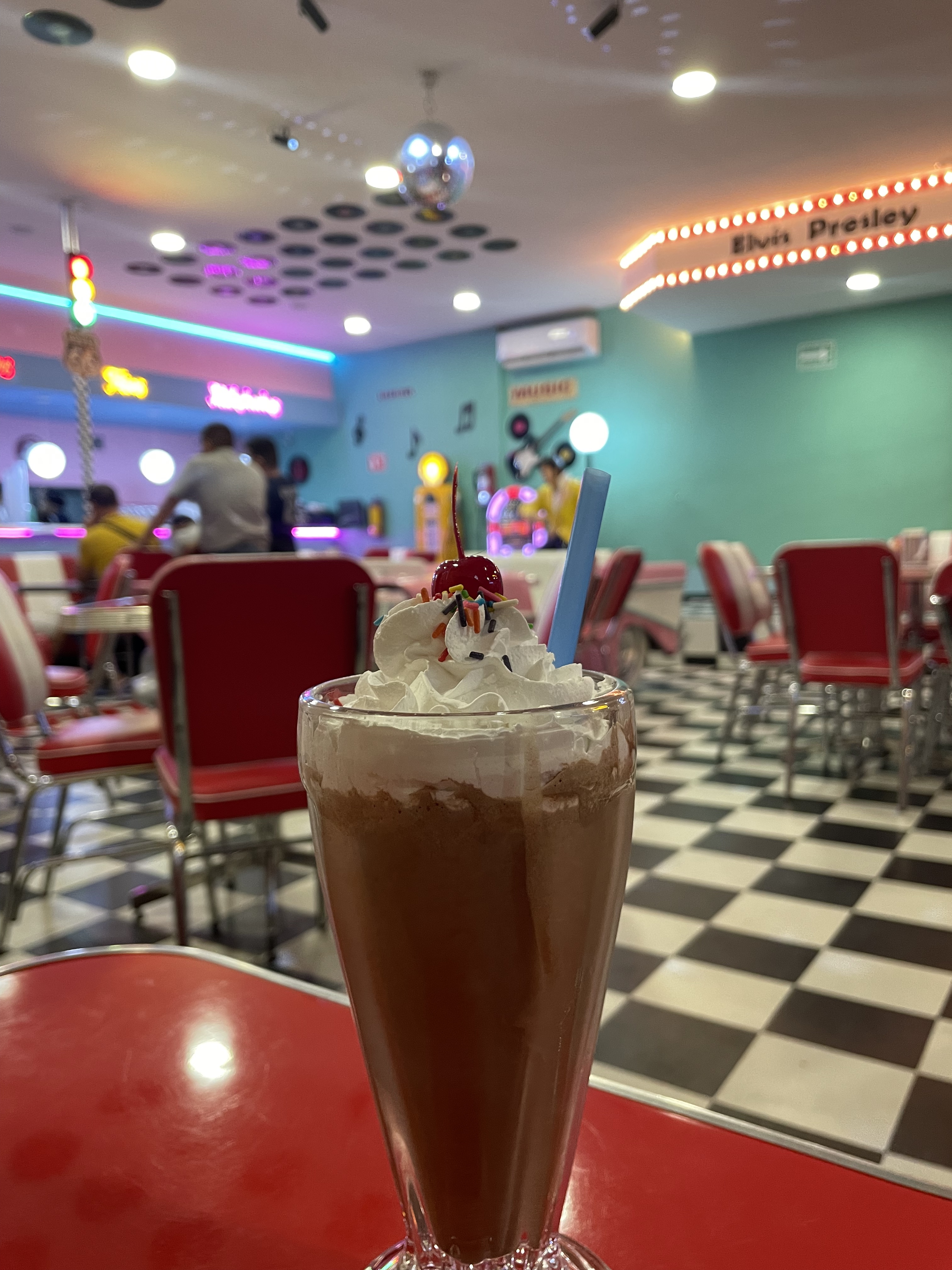 Baby Boom Restaurant image 3