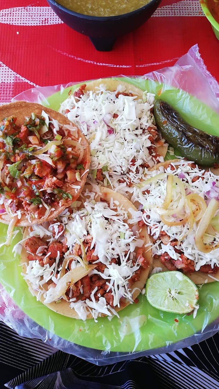 Tacos y Asadero "El Güero" image 1