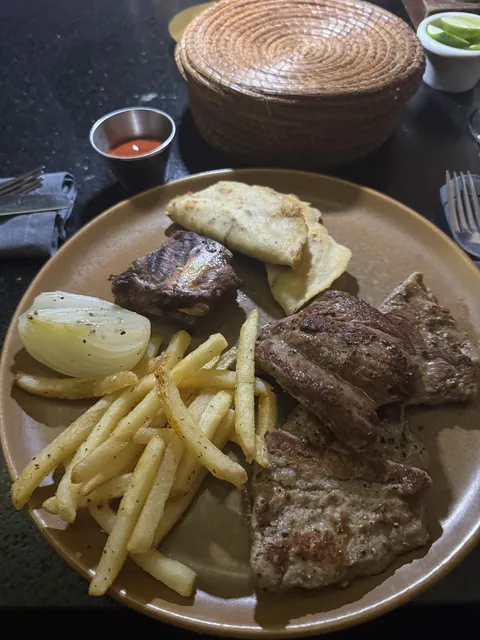 Restaurante V de Vaca image 5