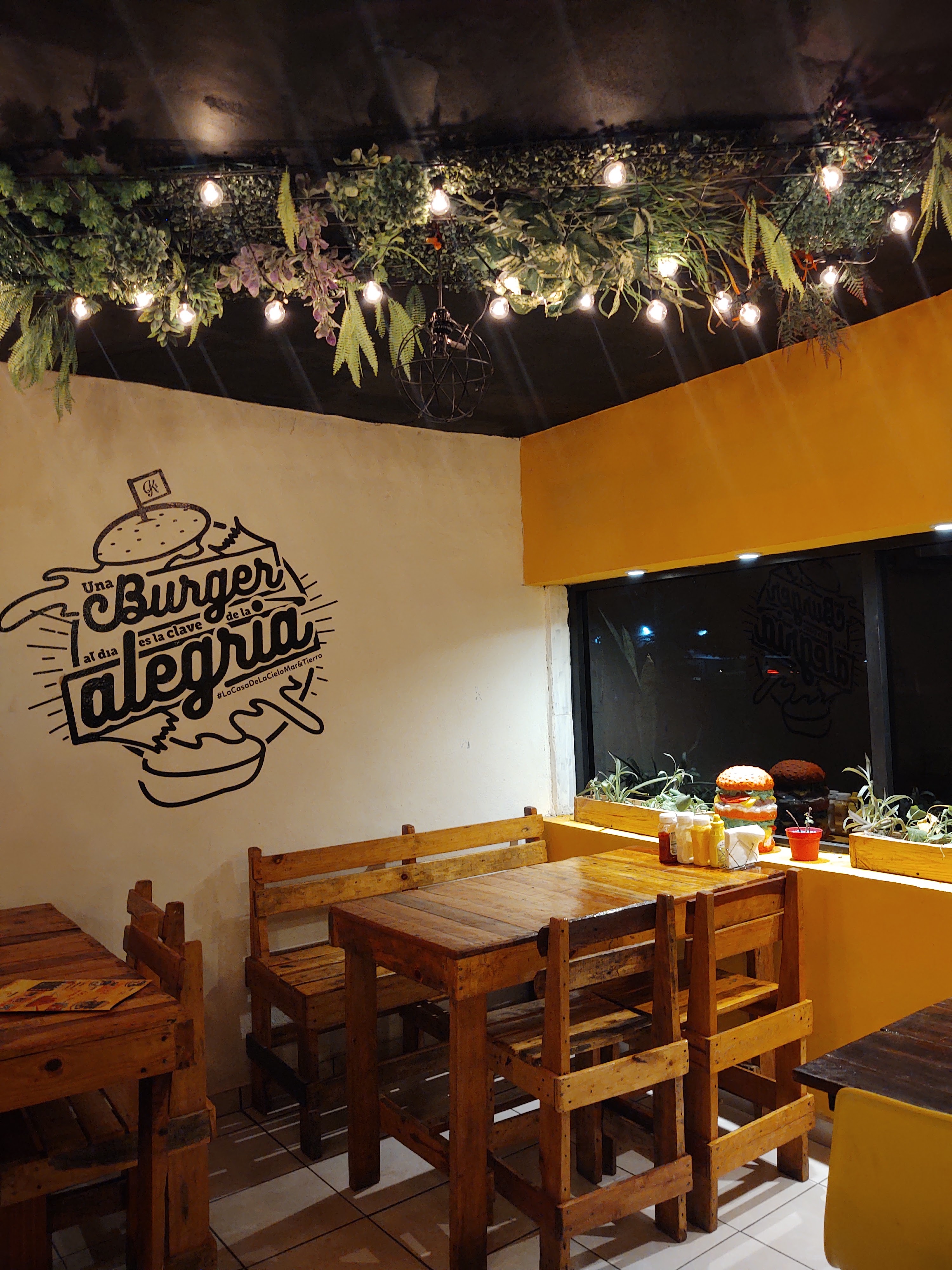 Kanguros Burguer Independencia image 9