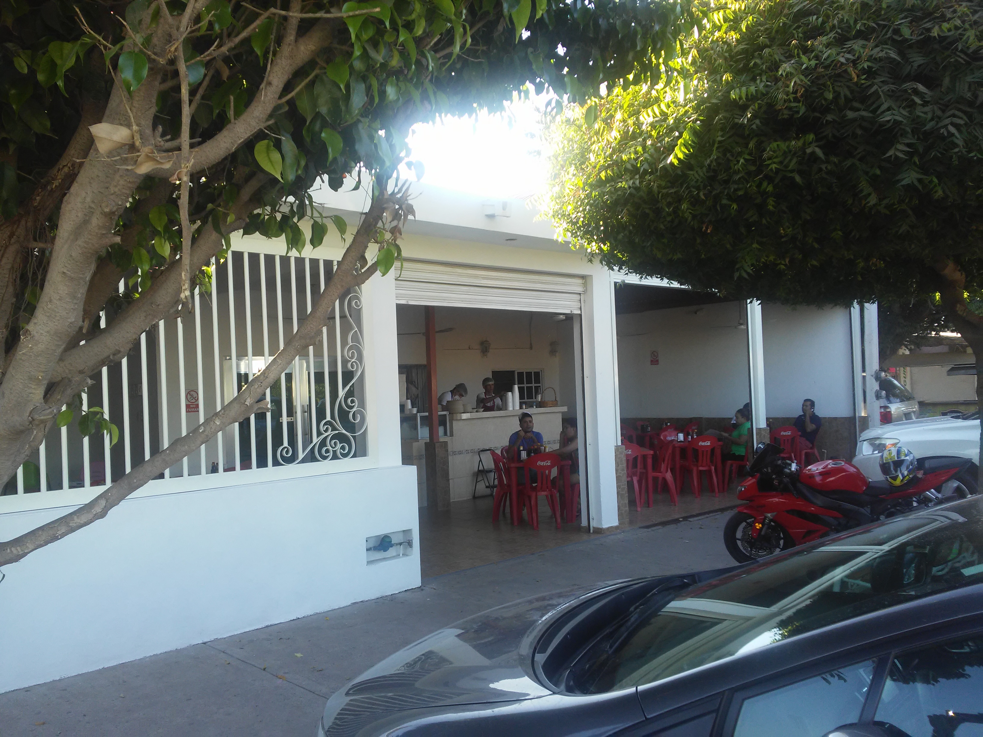 Mariscos CEPY'S image 8