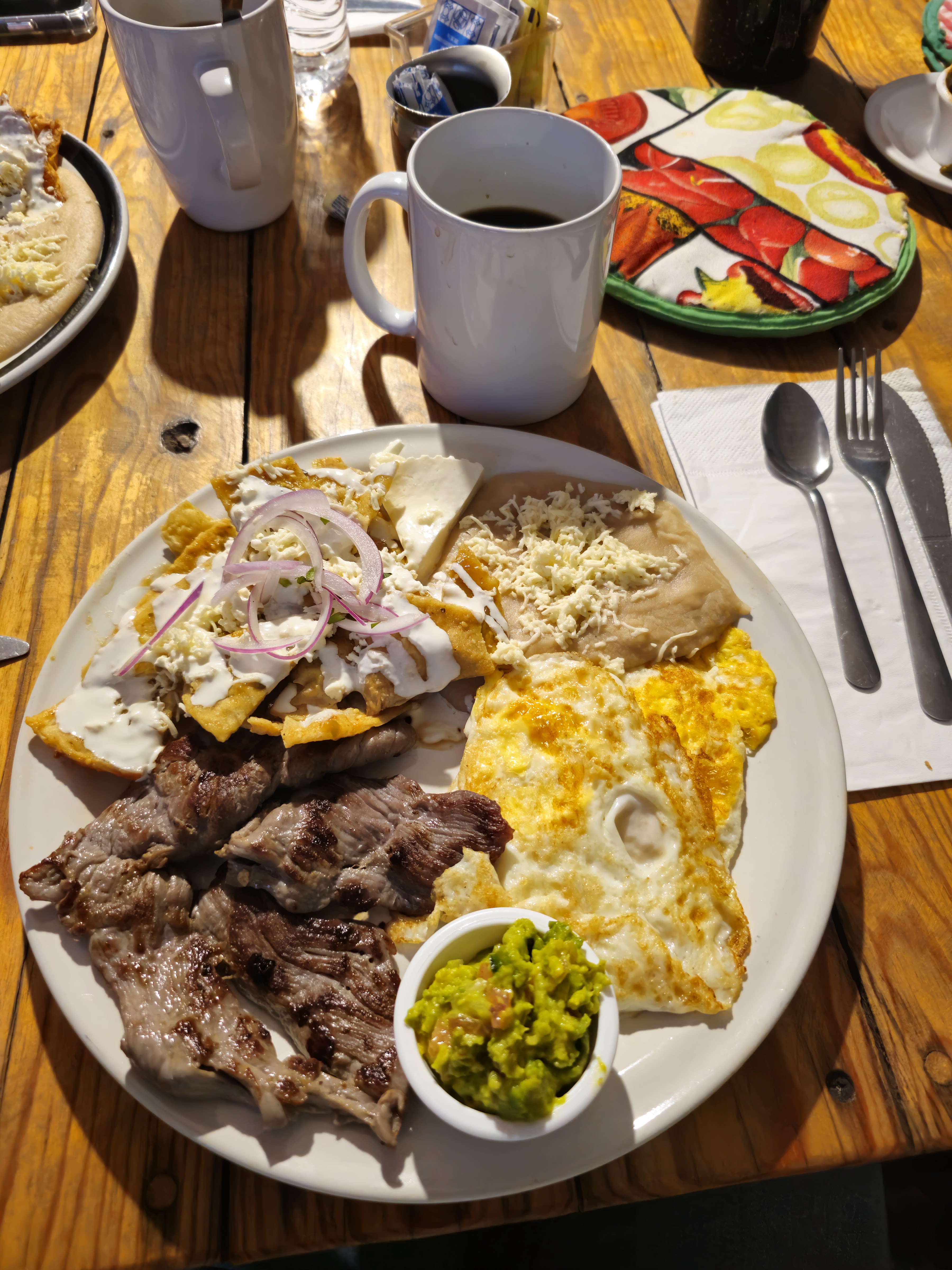 Los Jardines Restaurant image 2