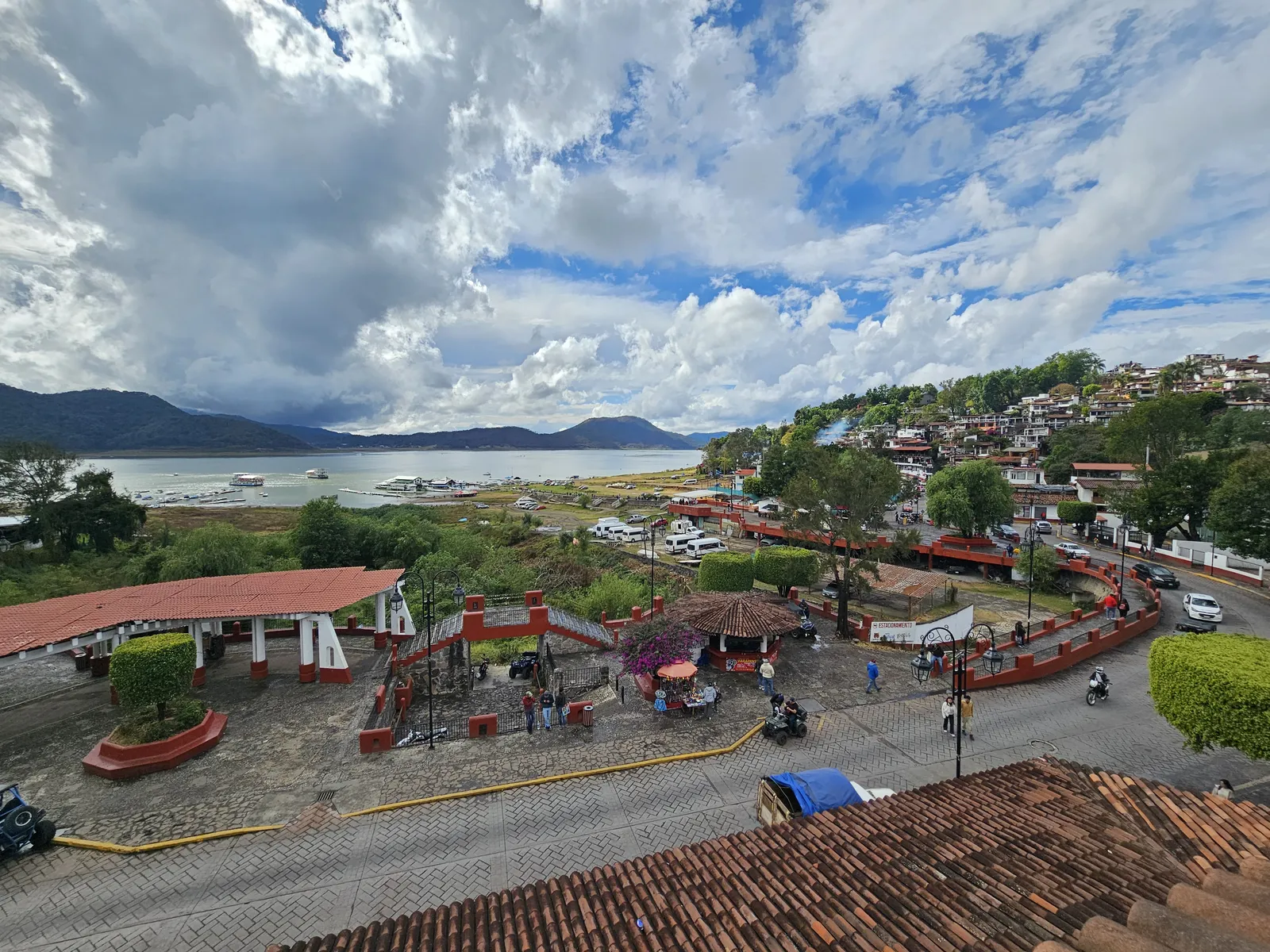 Marina 33 image 8
