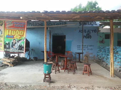 Asadero De Pollos image 3