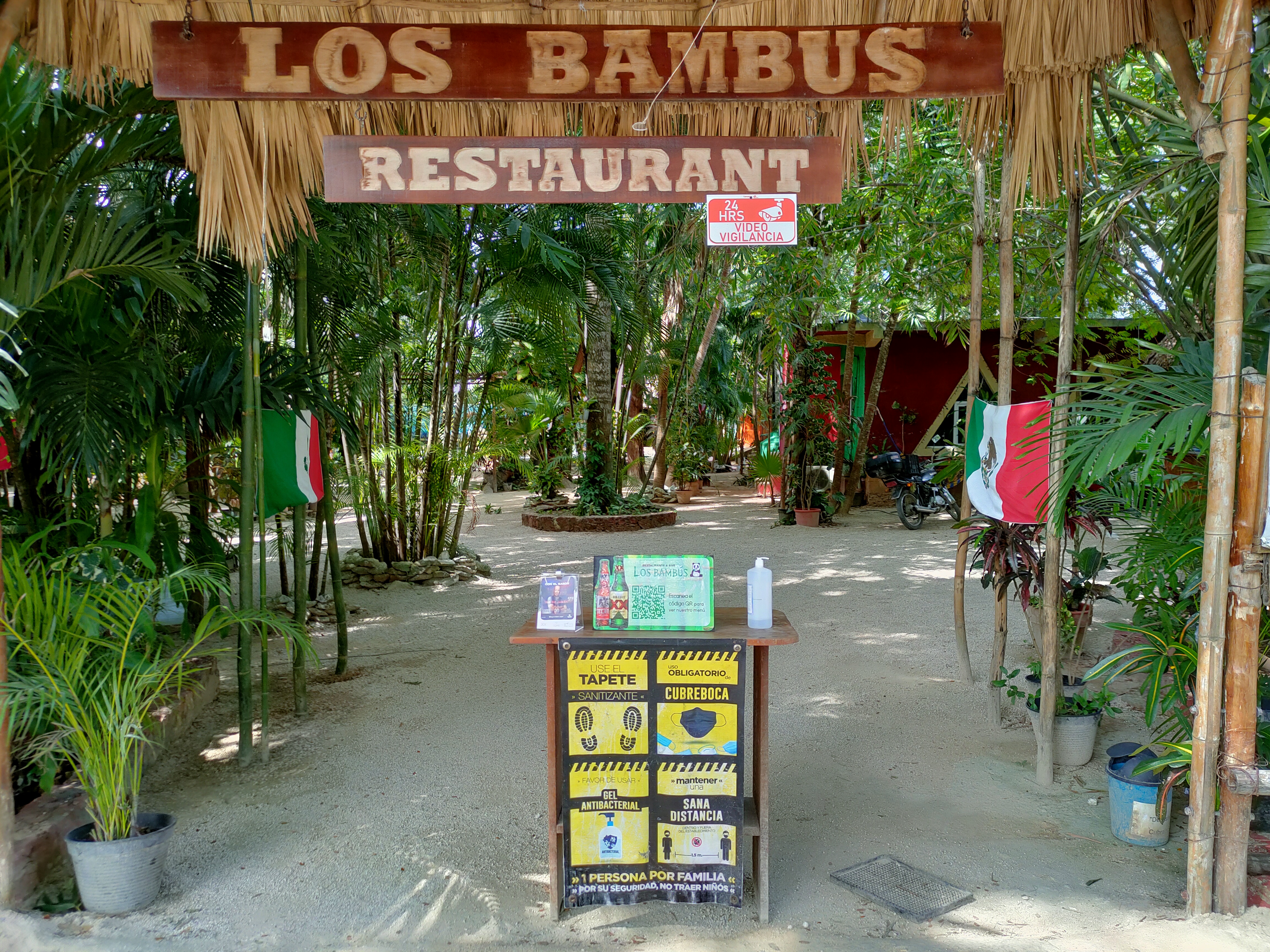 Los Bambús Restaurante & Bar-Lounge image 1