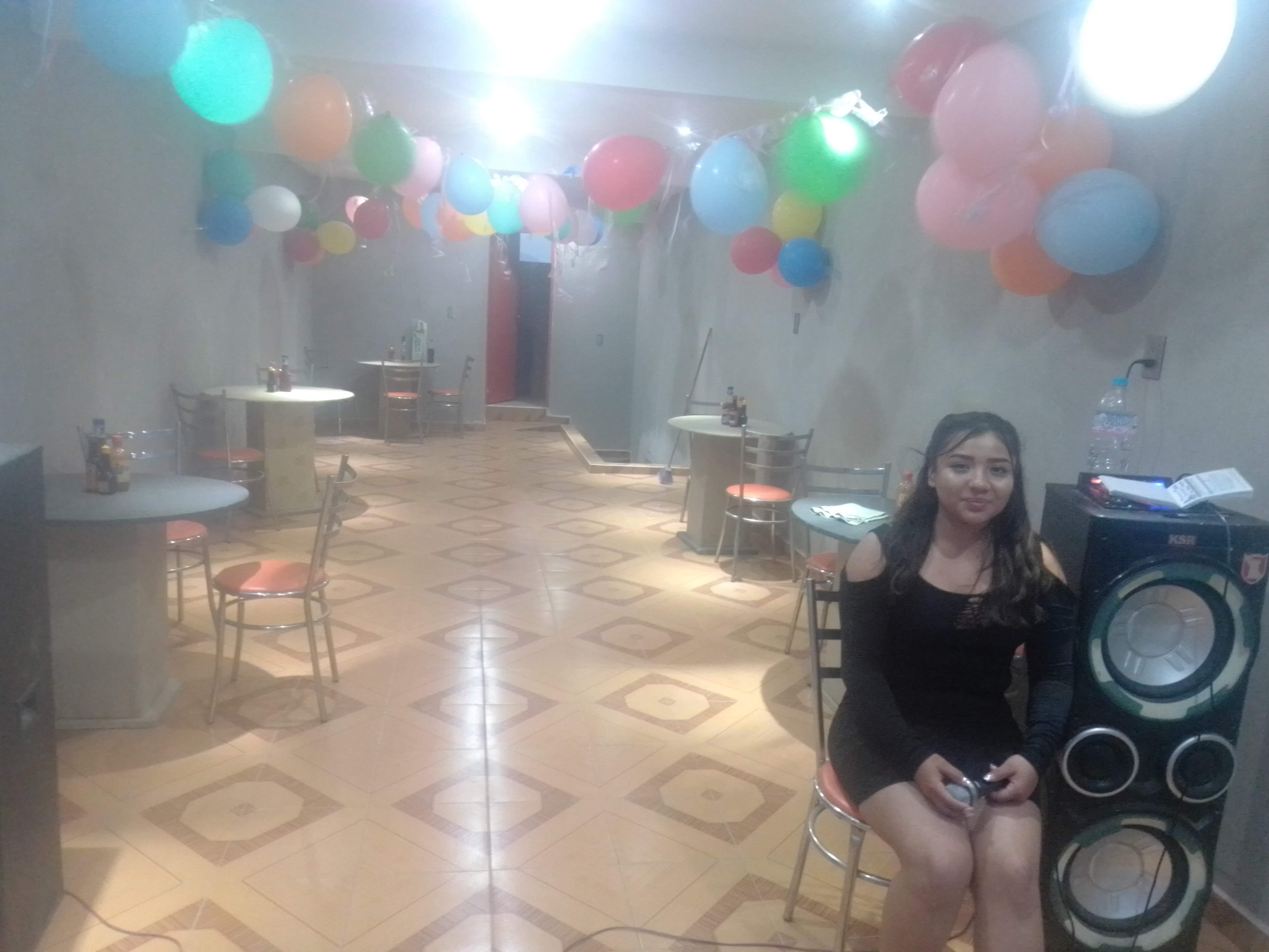 Pizzería los niños image 8