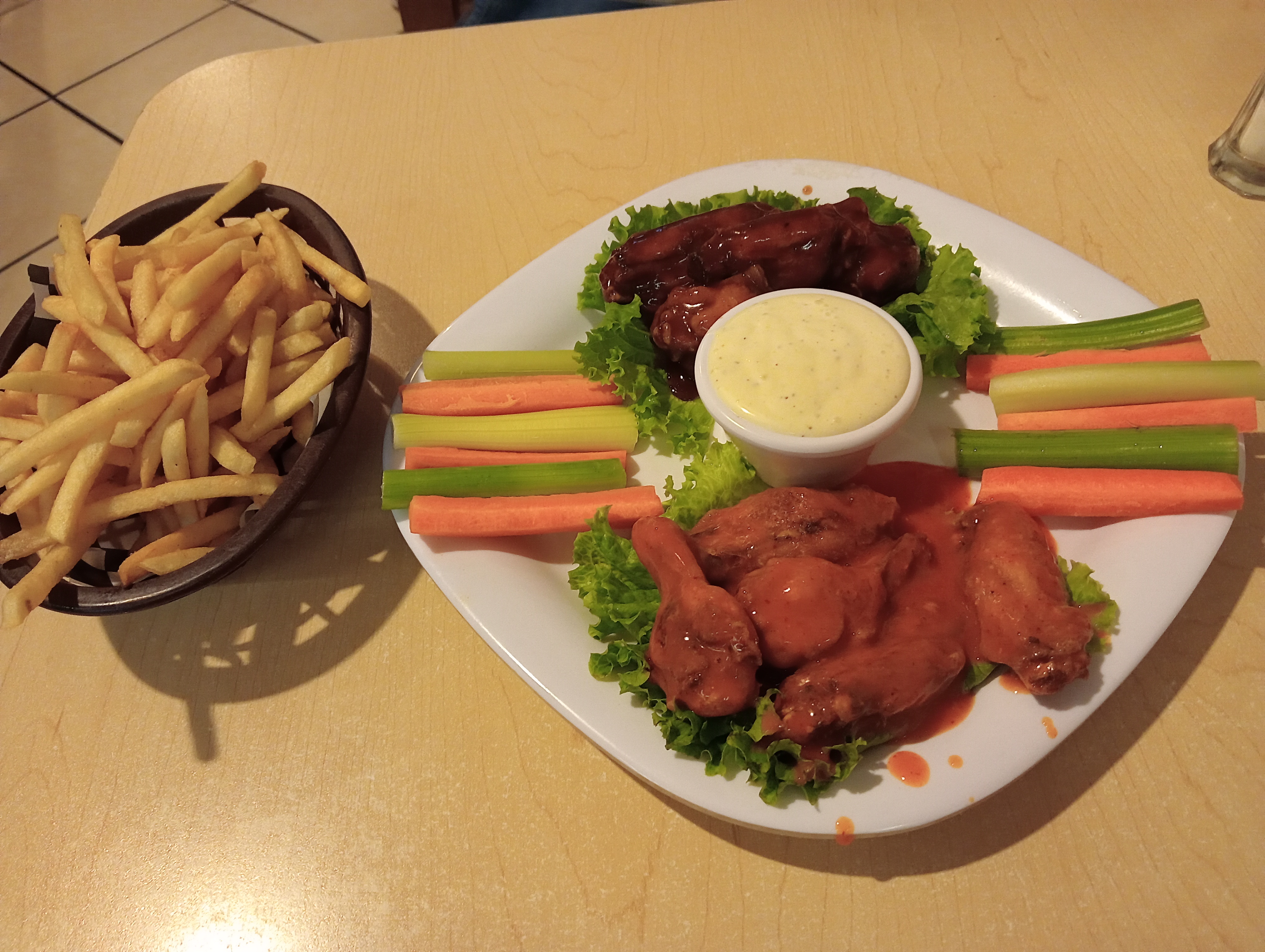 Bufalos wings image 2