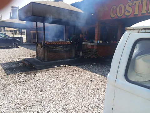 Pollos a la leña MARY image 5