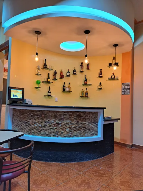 El Marinero image 1