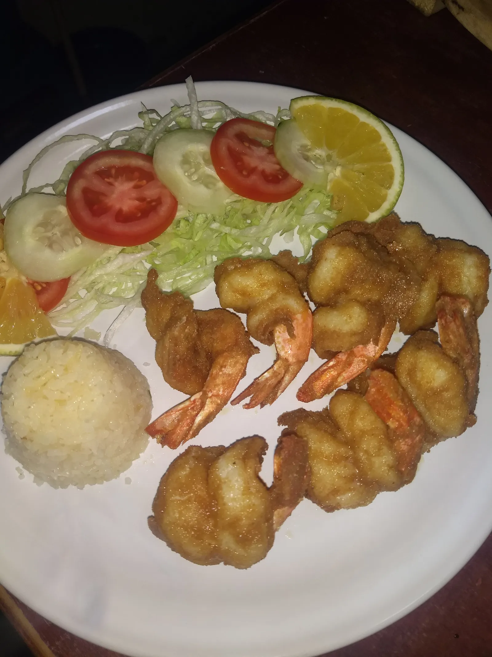 Betzy's Marisqueria image 9