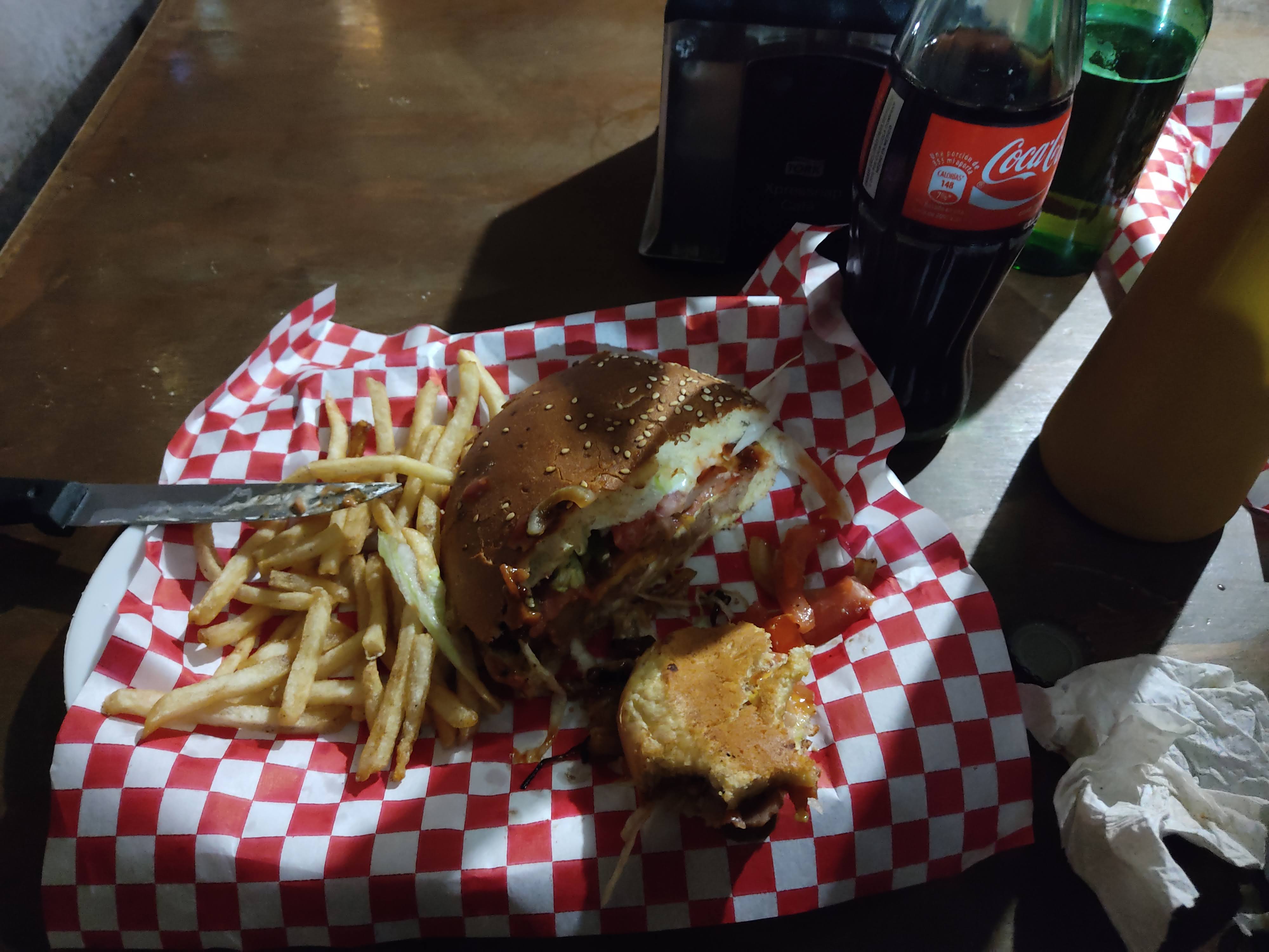 Restaurante Valezka's House image 1