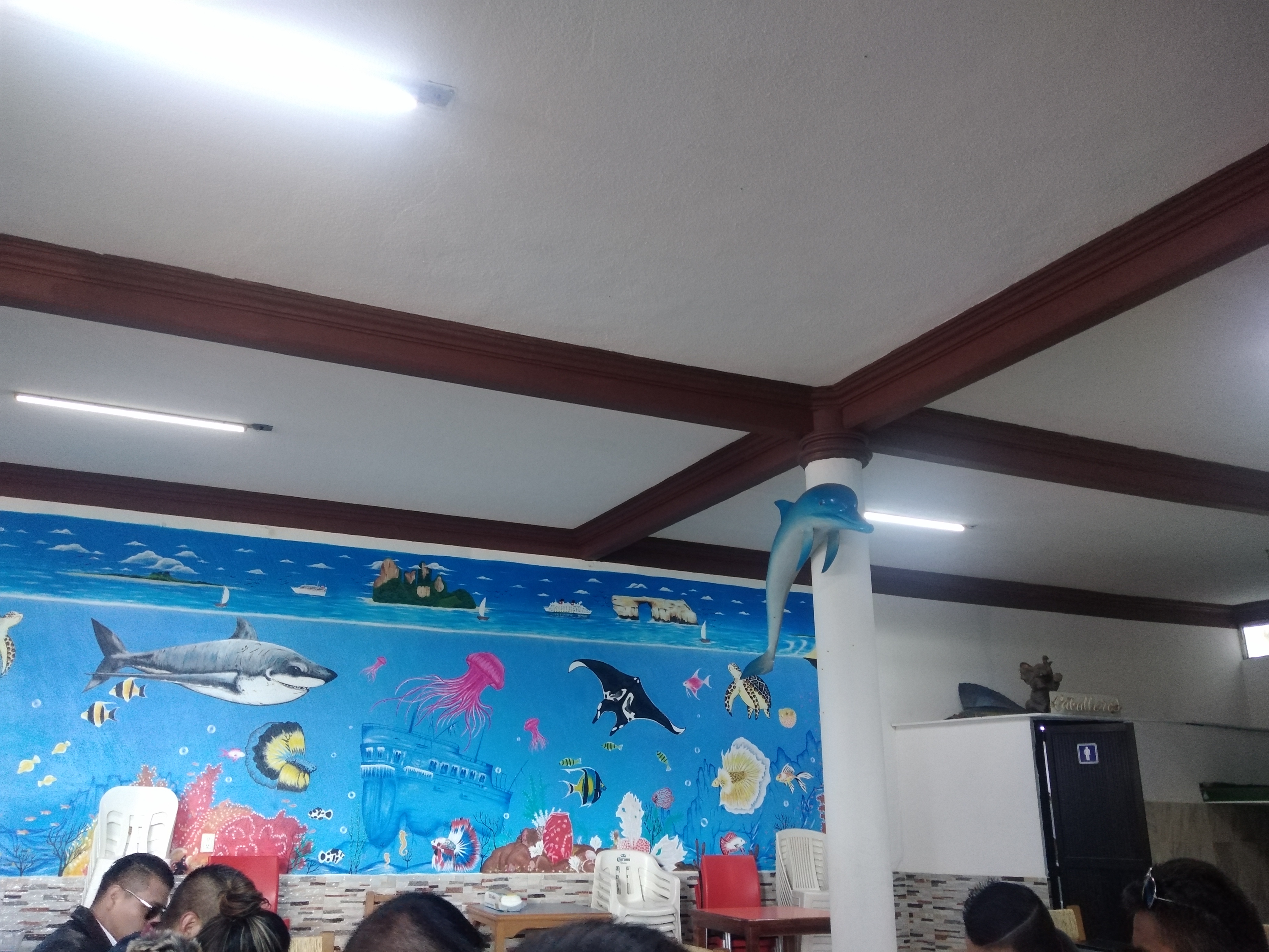 Pescados y mariscos el crucero image 8