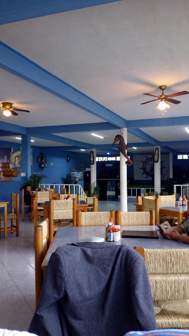 Pescados y mariscos el crucero image 9