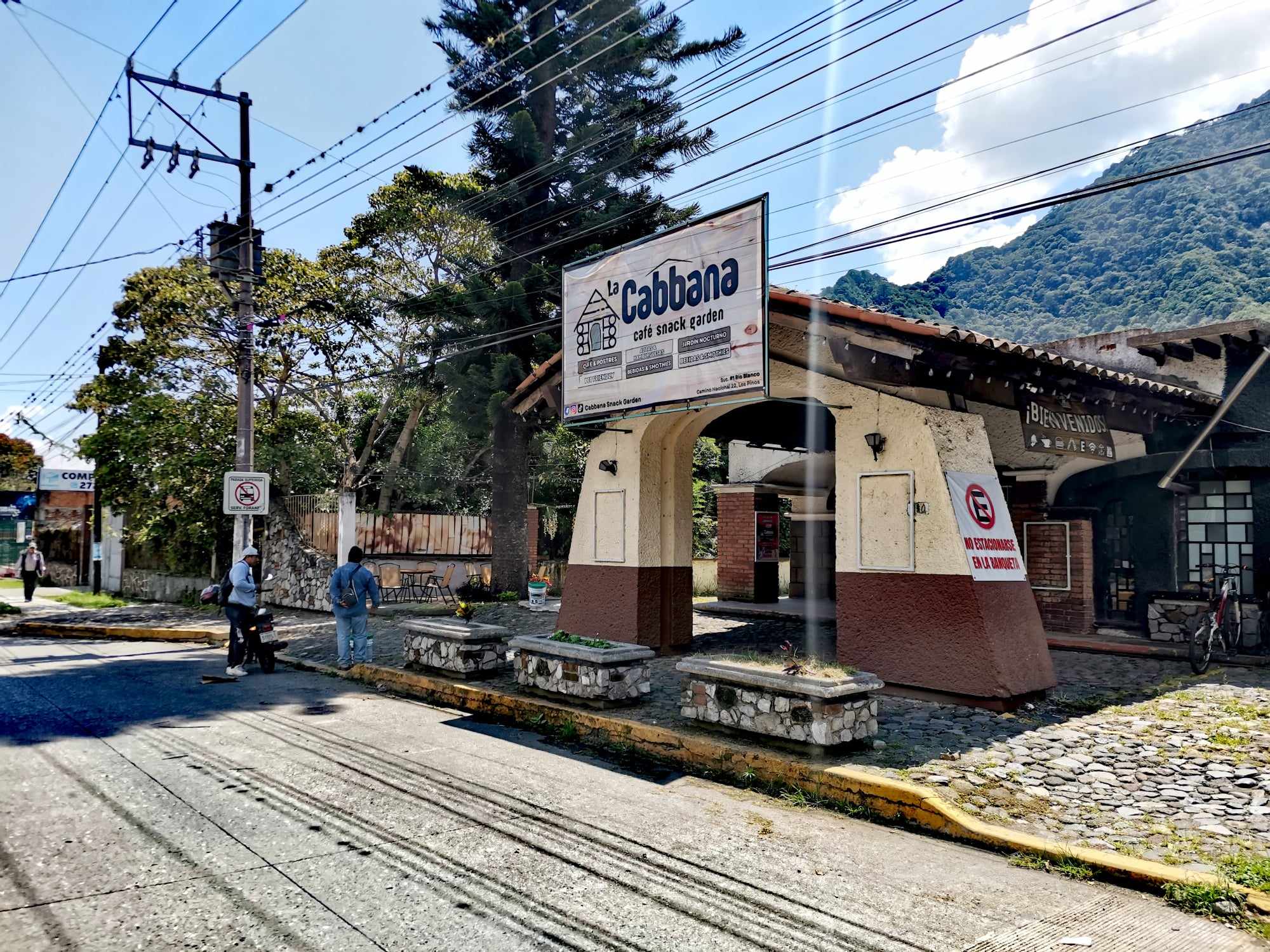 Casa Mía Restaurant image 3