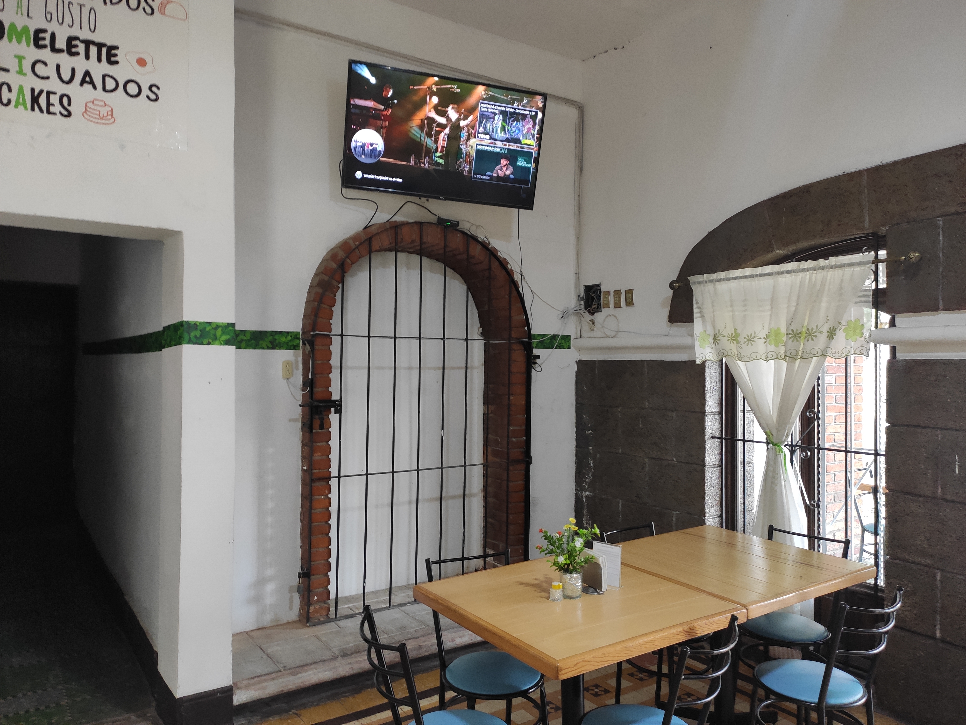 Casa Mía Restaurant image 7