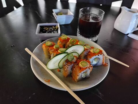 Domu Sushi Bar image 6