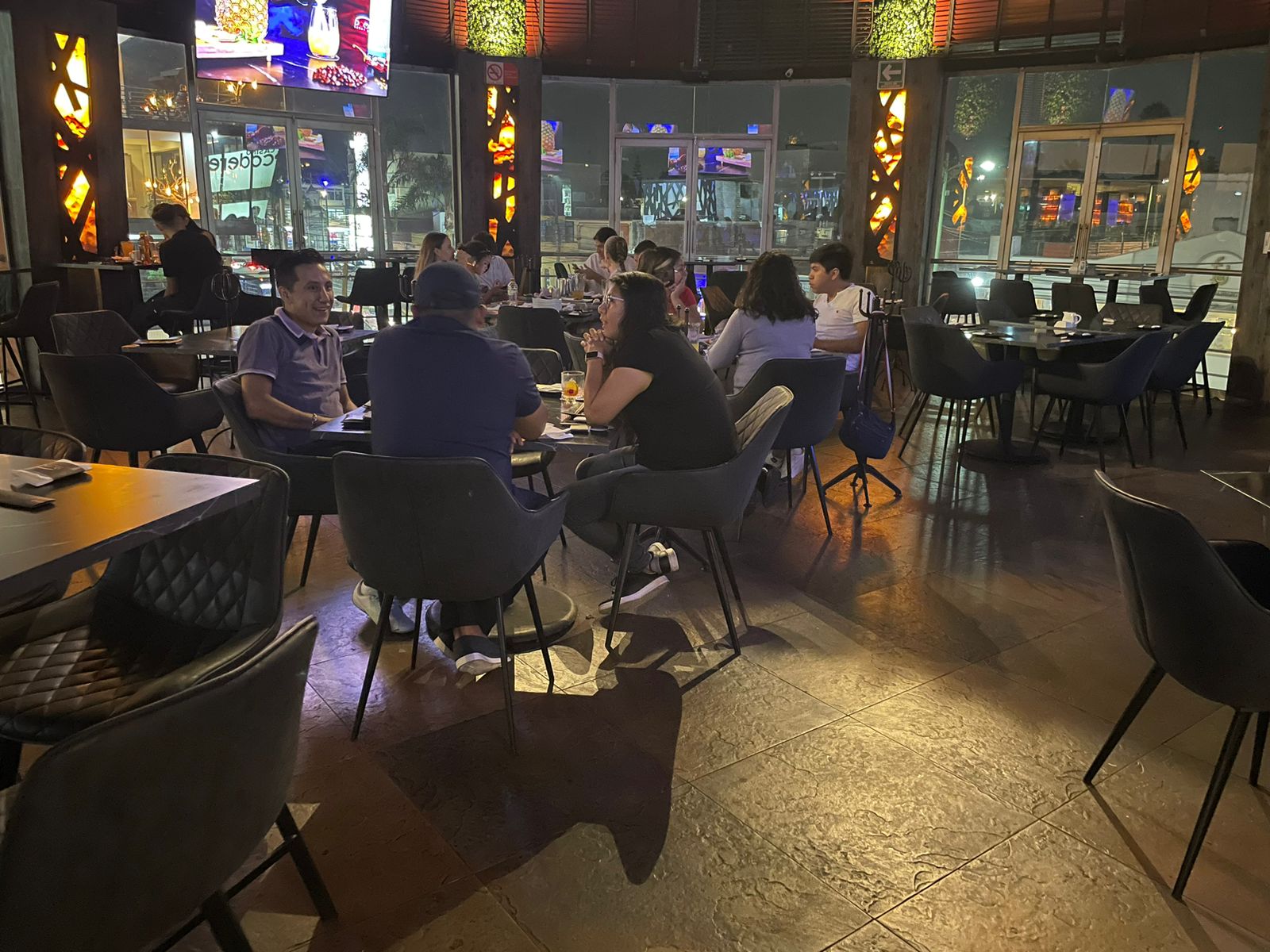 Domu Sushi Bar image 8