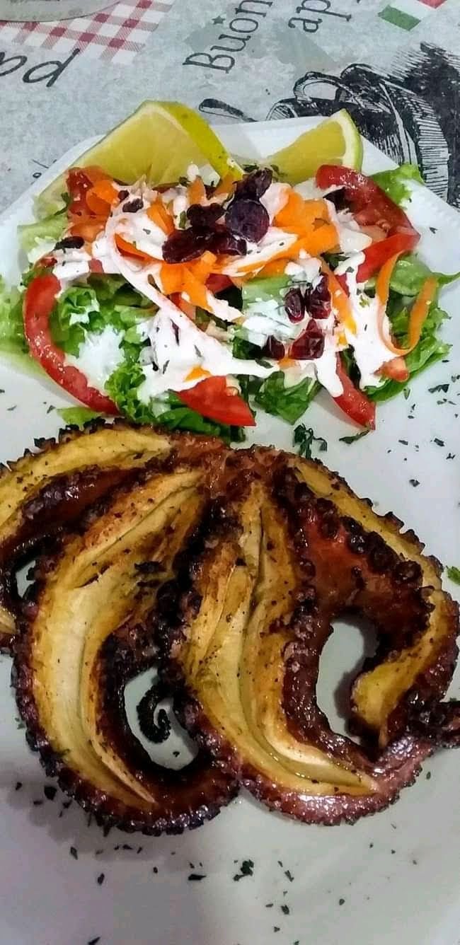 Mariscos Mya image 1