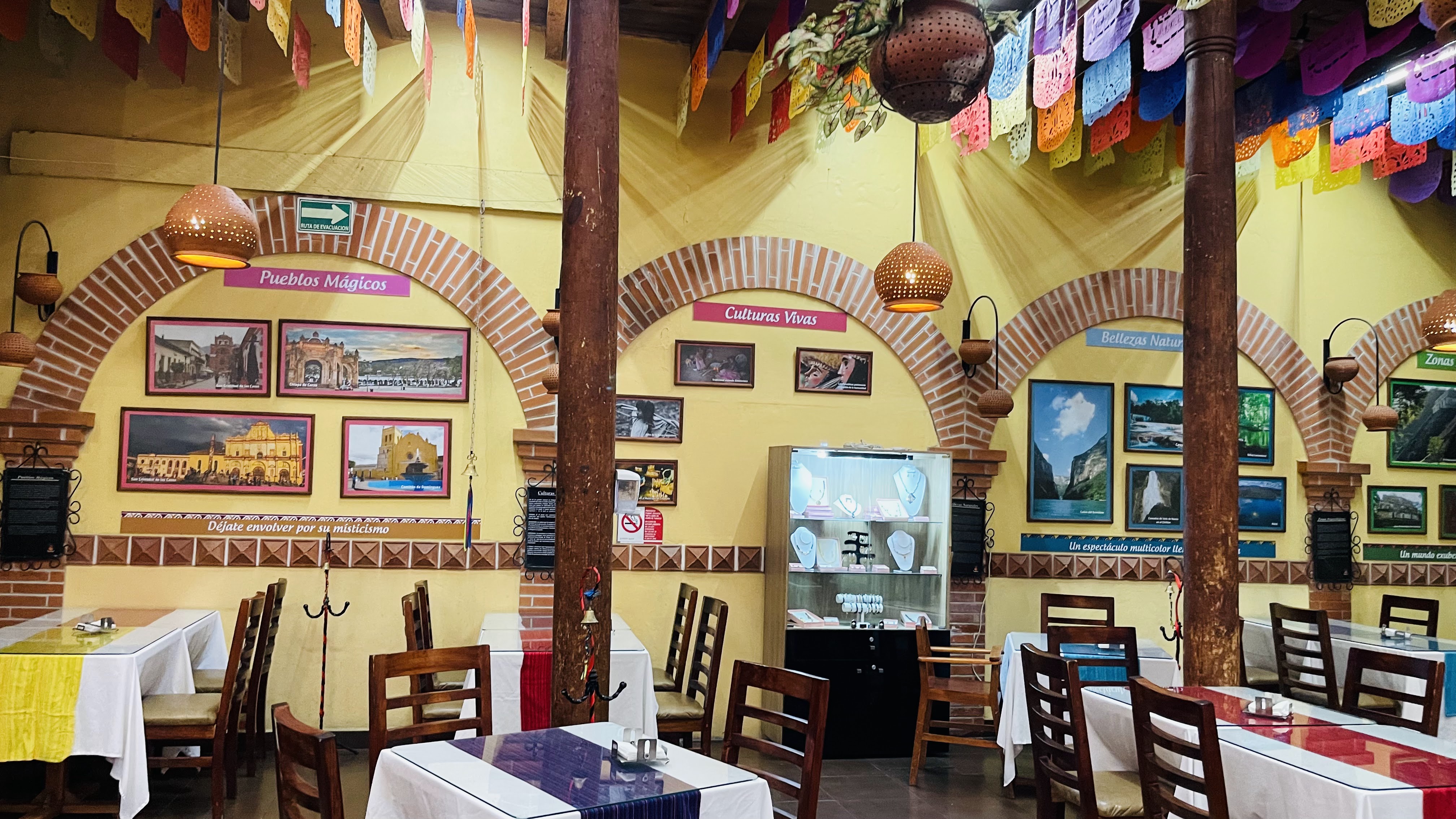 Restaurante Las Pichanchas (San Cristóbal) image 6