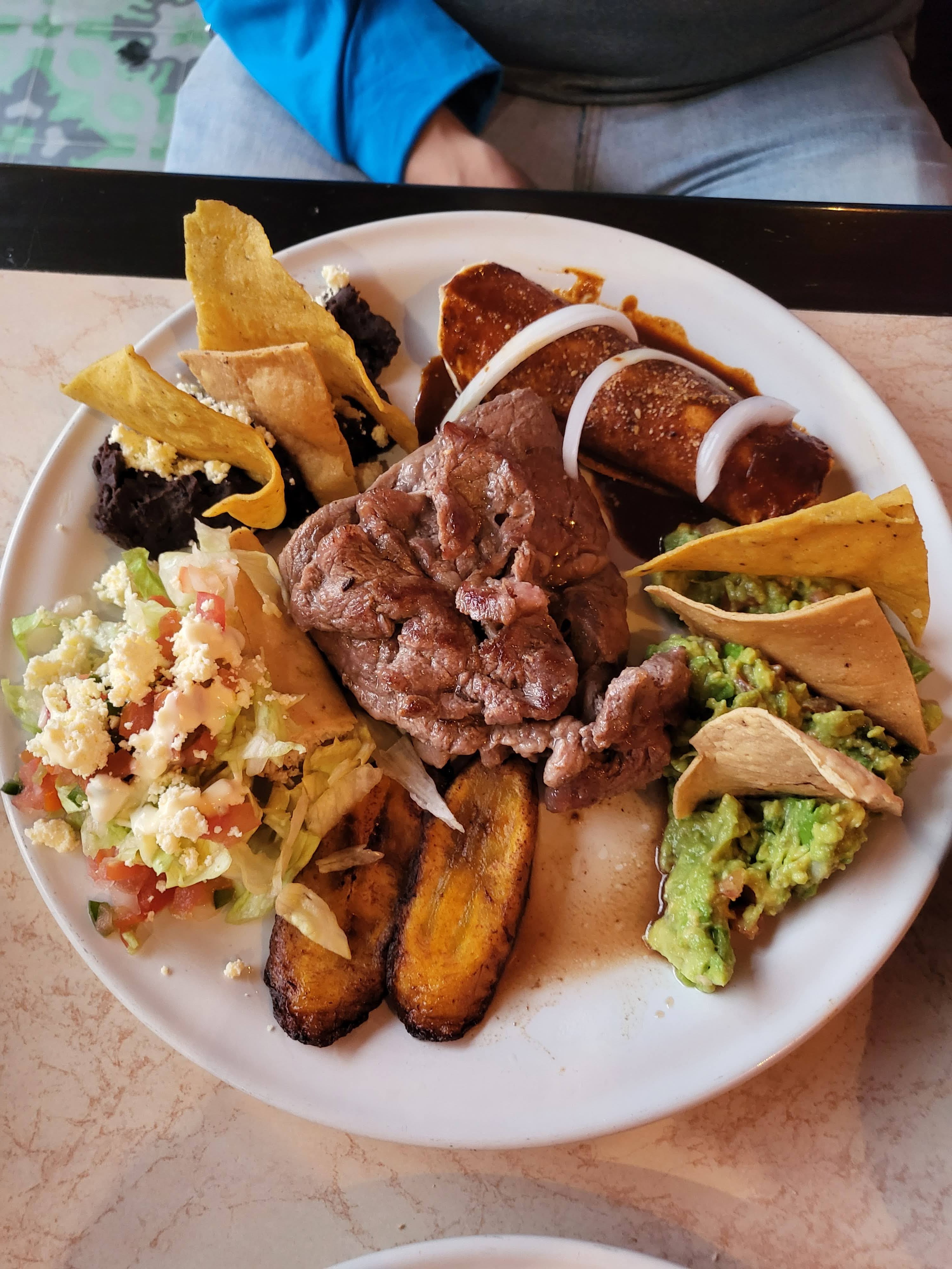 Restaurante Al Sazón Que Me Toquen... image 7