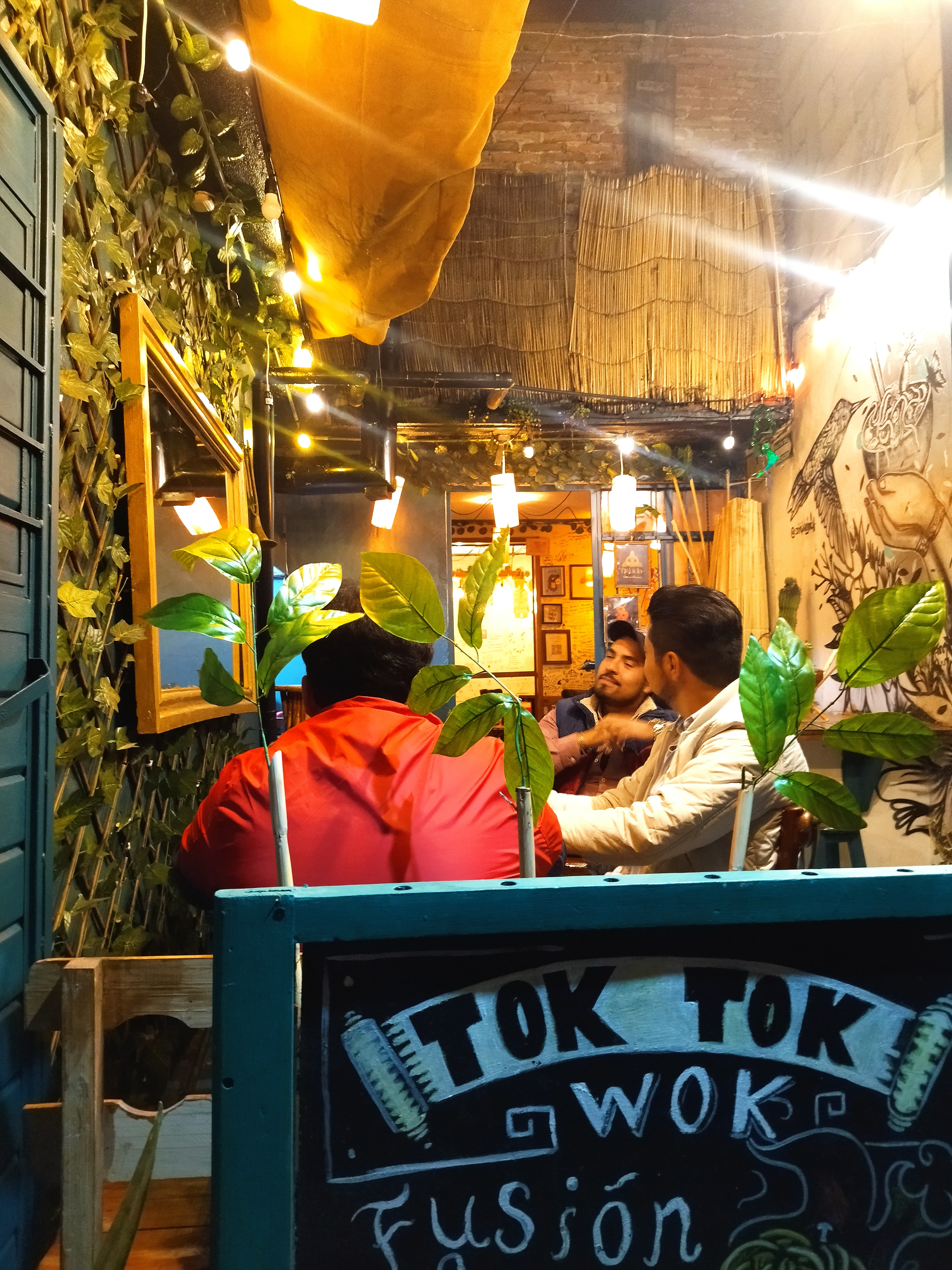 Toktokwok restaurante Wok Tailandes image 4