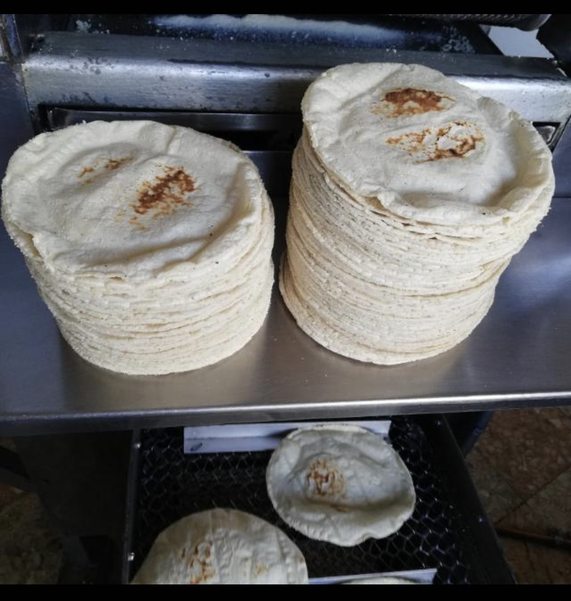 Tortilleria Y Rosticeria “Los Pinos” image 6