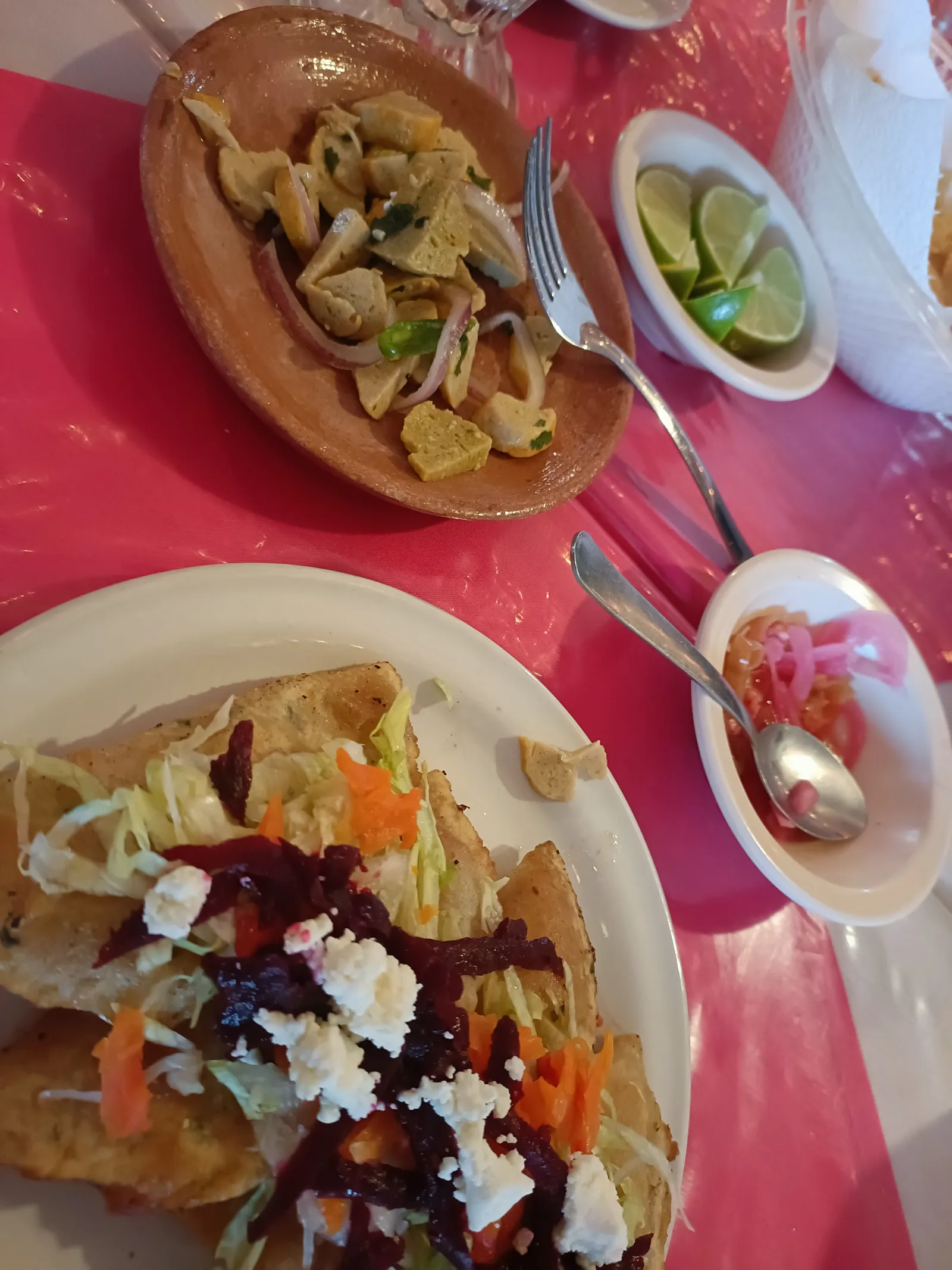 El Coyote restaurant familiar image 5
