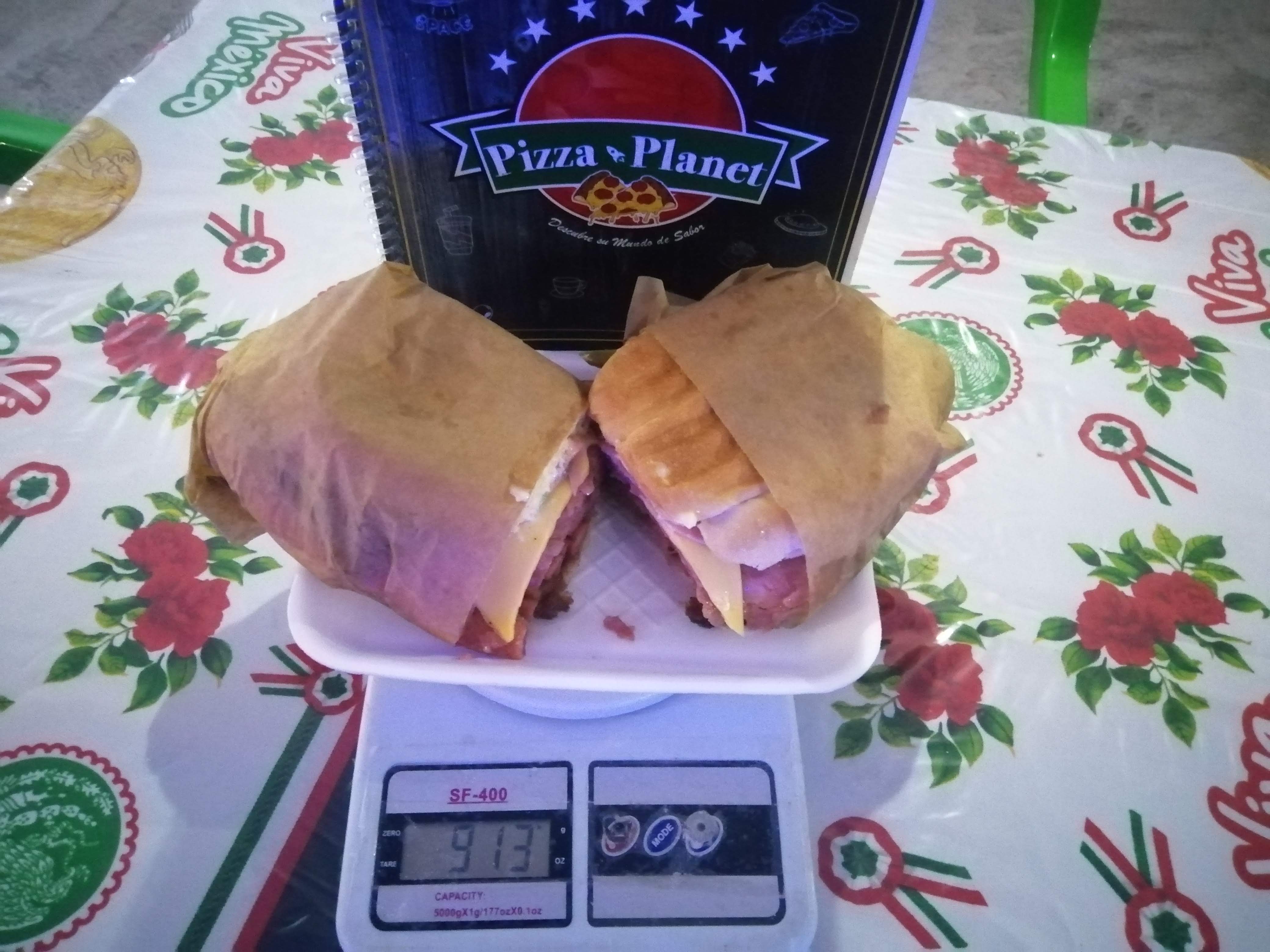 Pizza planet terrenate image 8