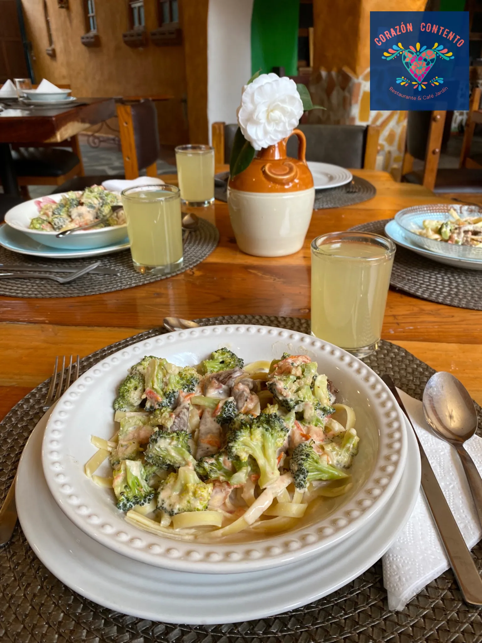 Corazón Contento - Restaurante & Café image 2