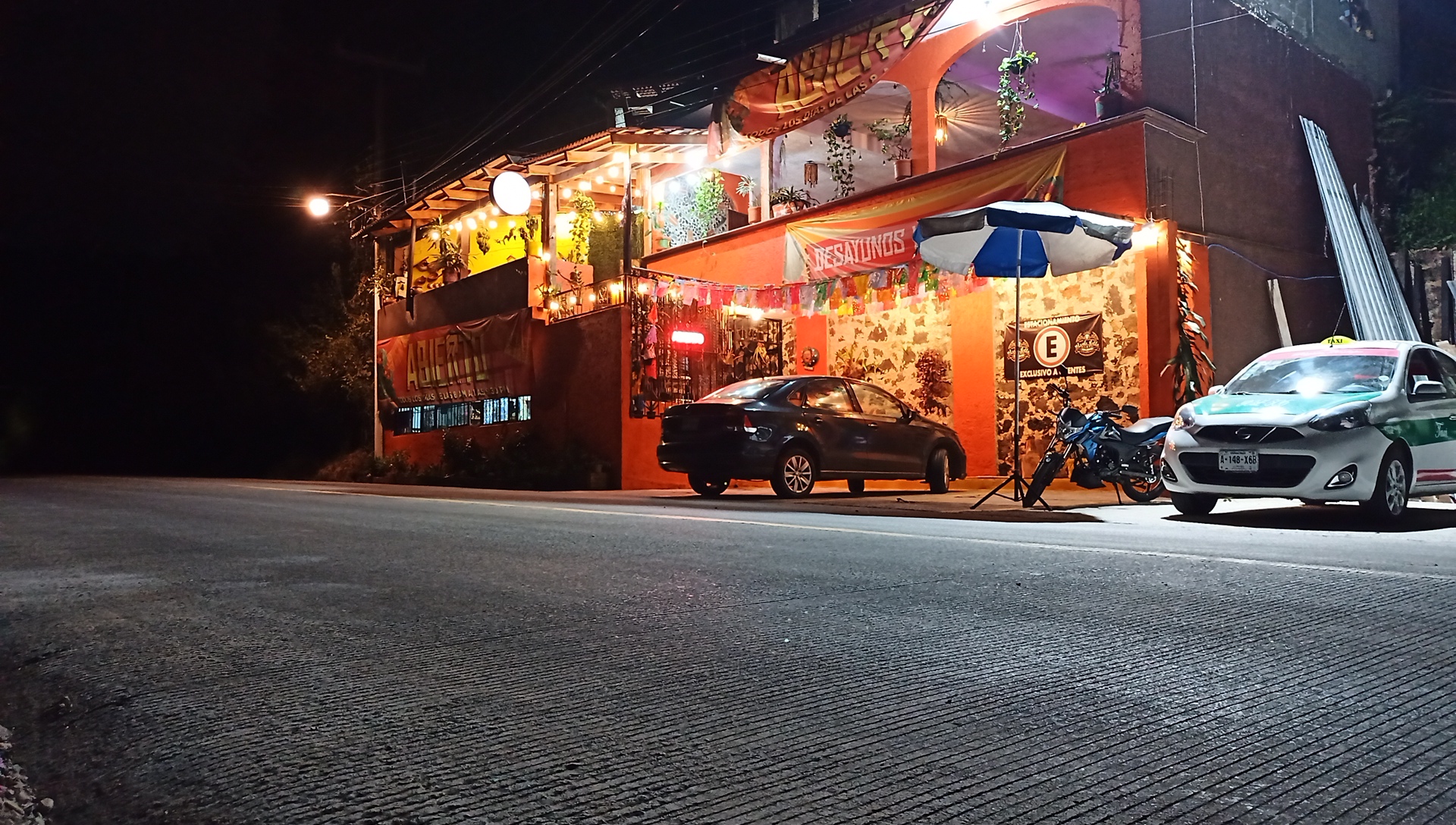 Monte Bello Restaurant Pizza y Algo Más image 4