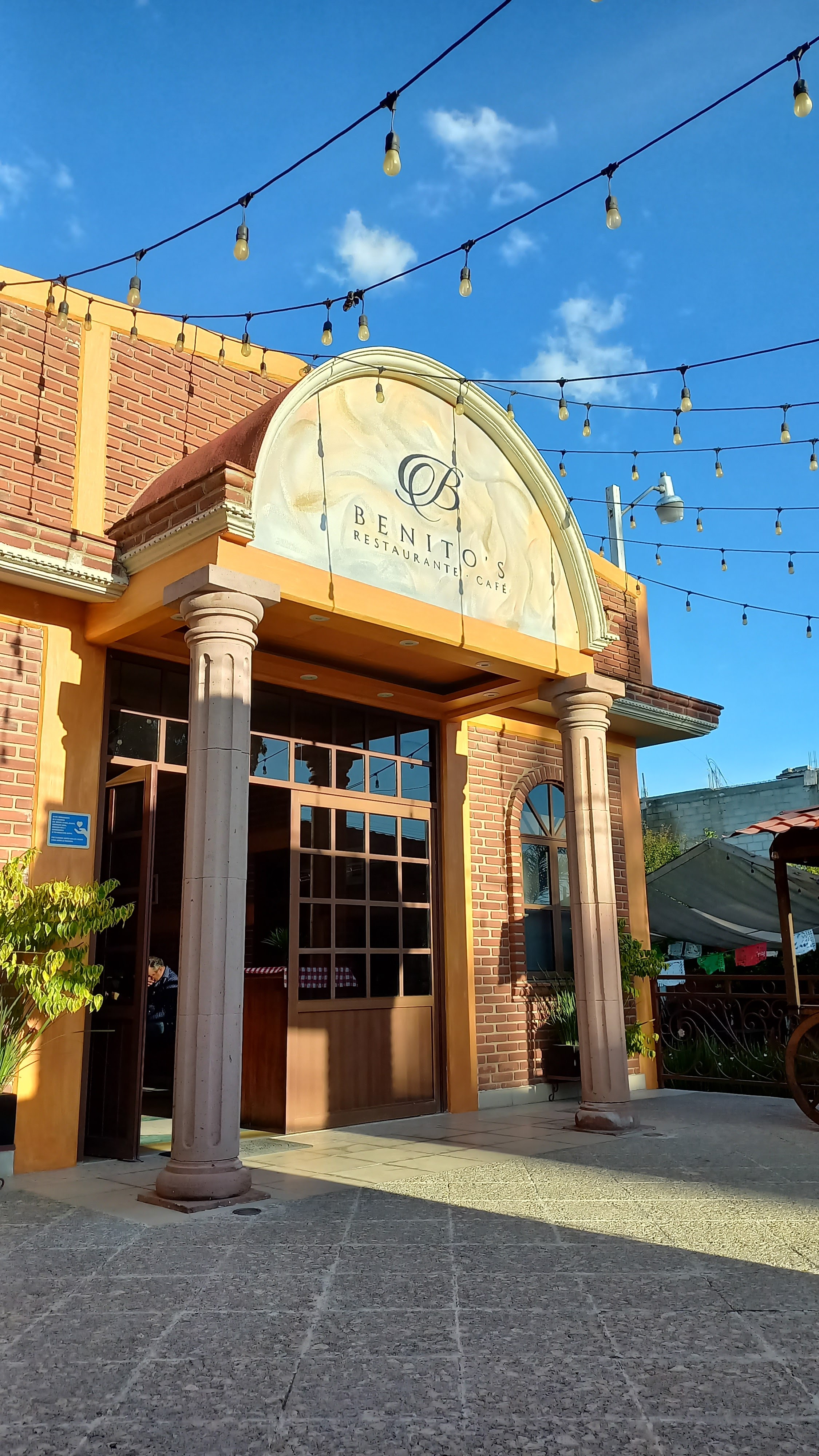 Benito's Restaurante-Café image 1