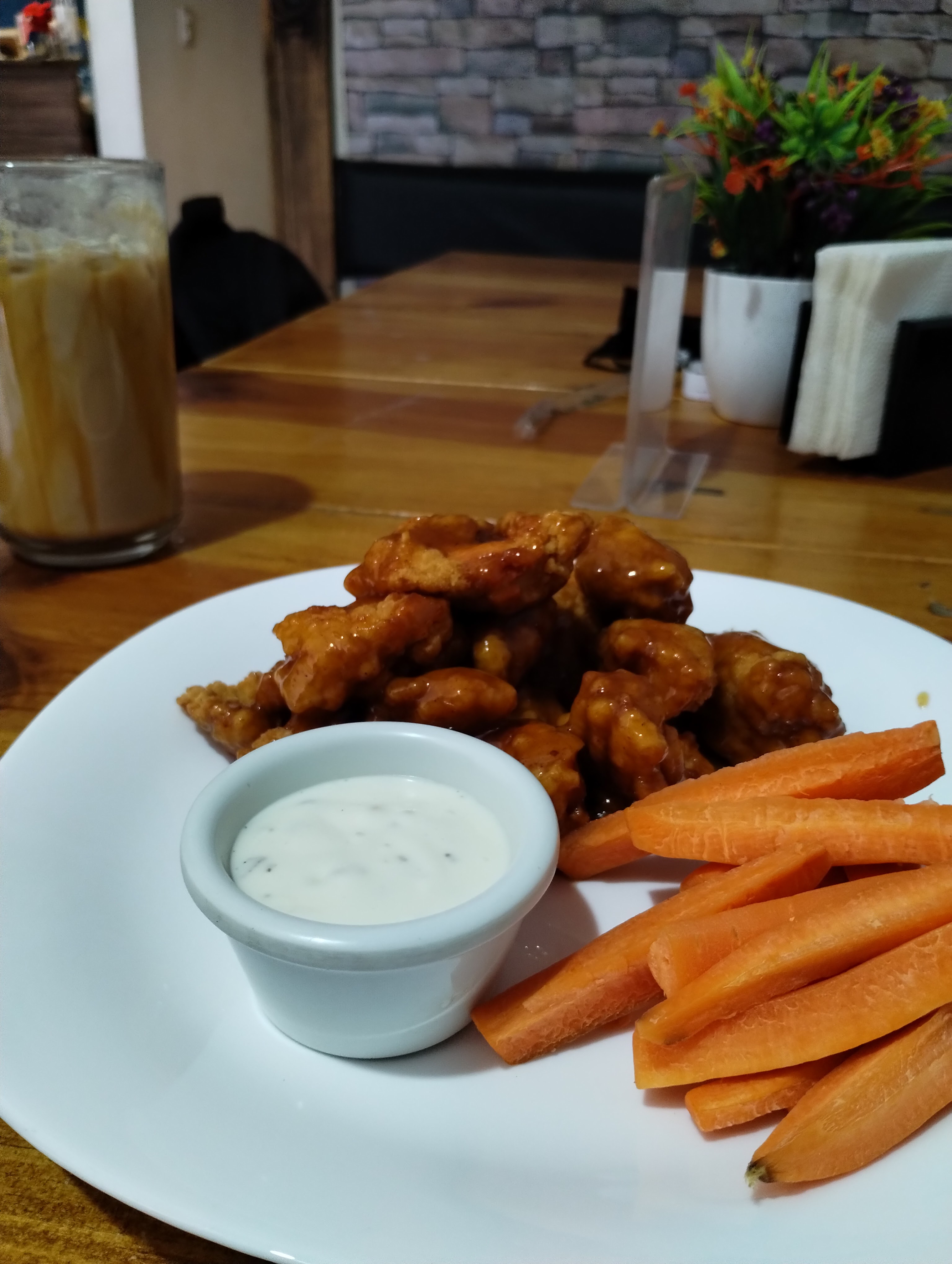 Gloria's Restaurant & Bar image 6