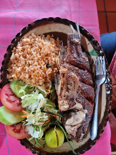 Restaurante UEKAPIANI image 2