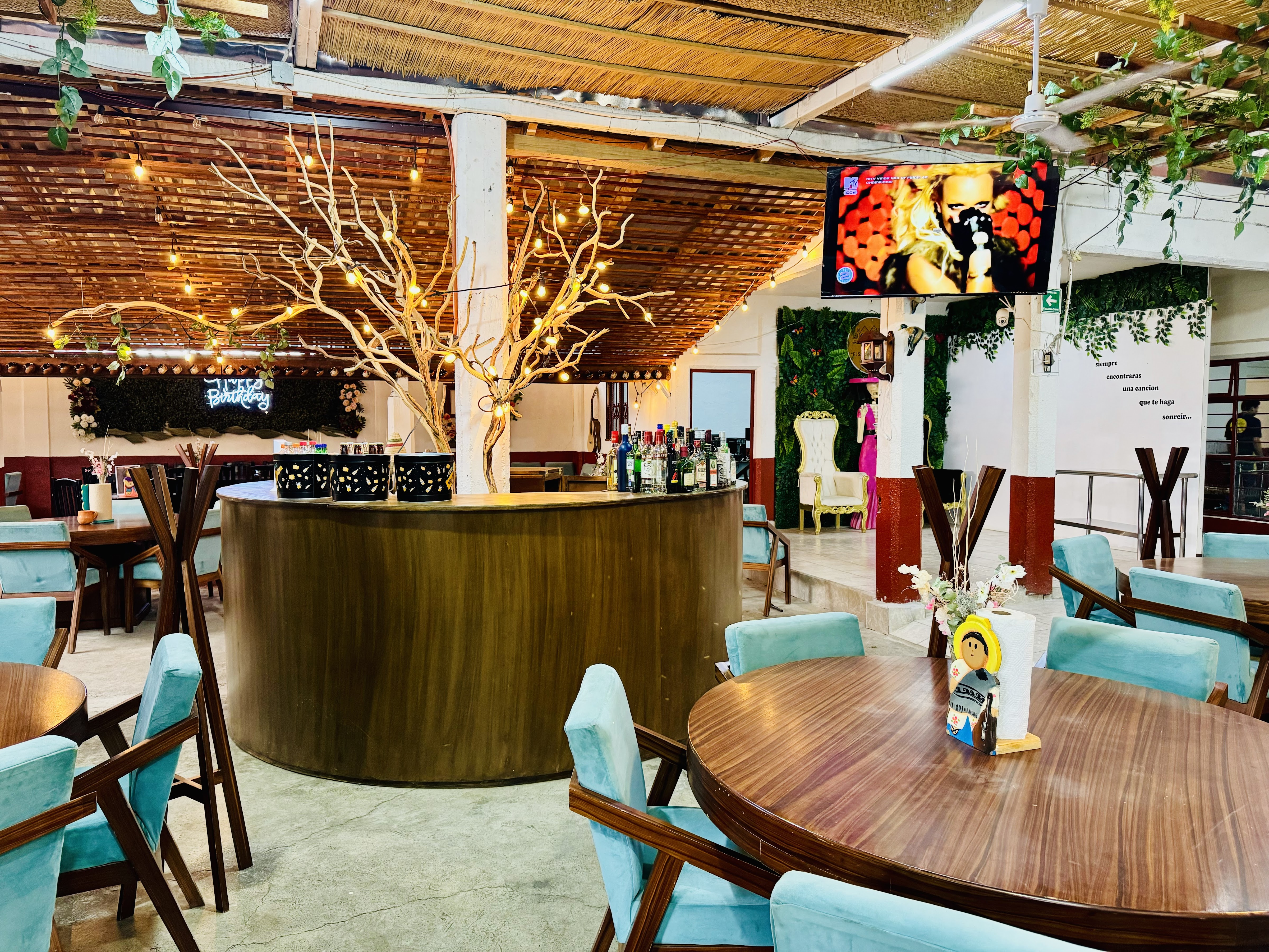 The Shelter Restaurante image 4