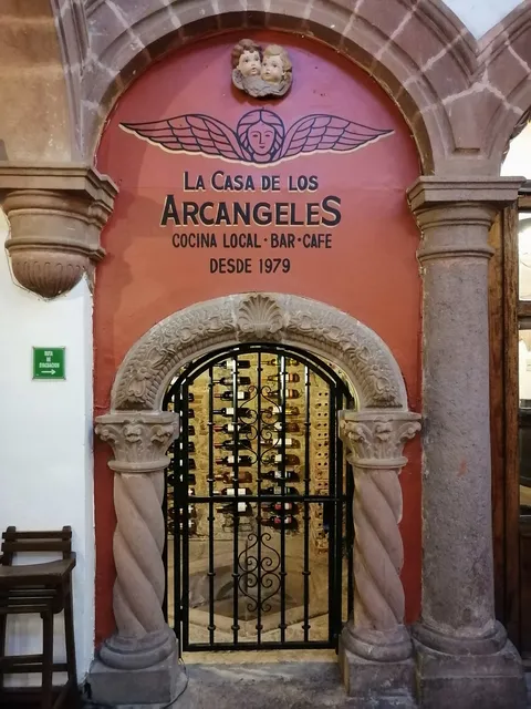 Restaurante La Casa De Los Arcangeles image 1