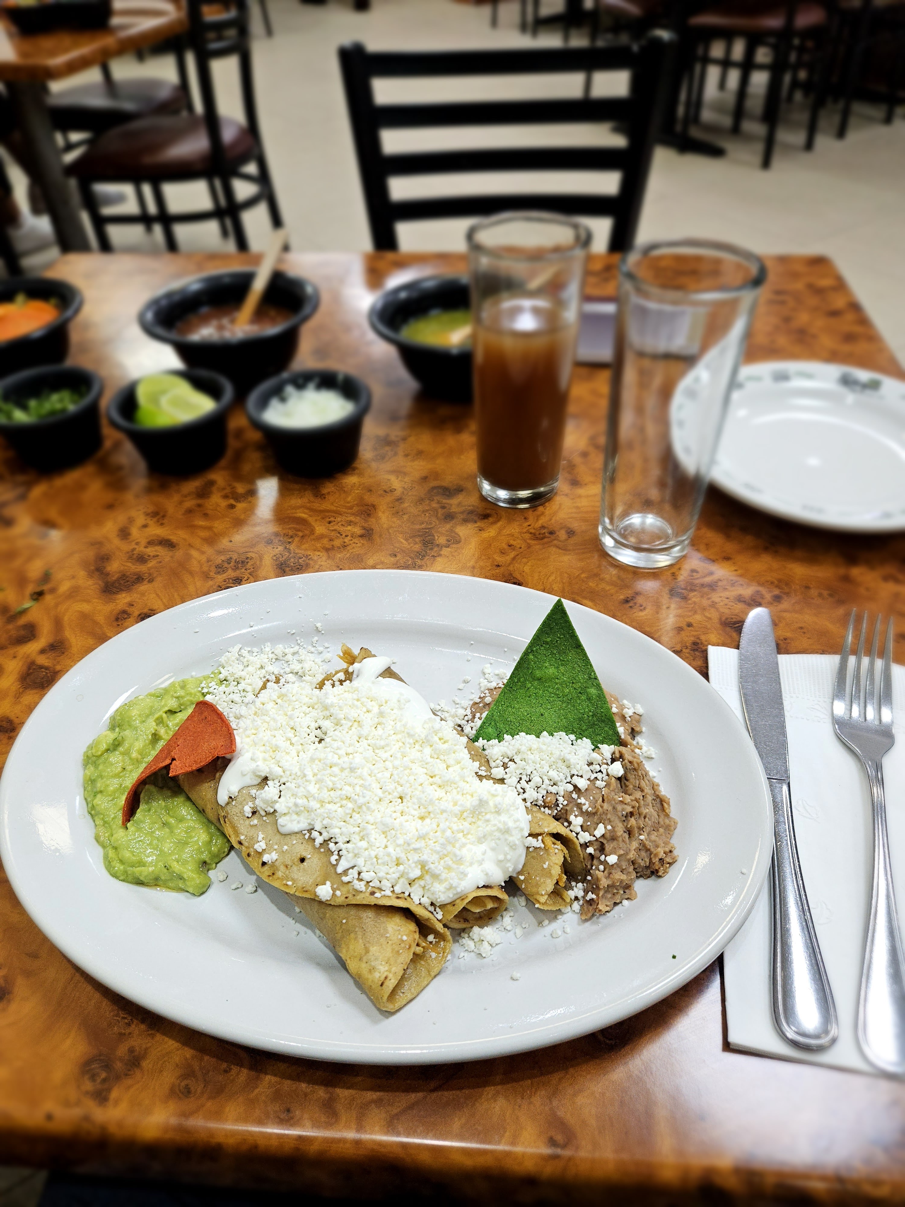 Los Panchos Restaurant image 2