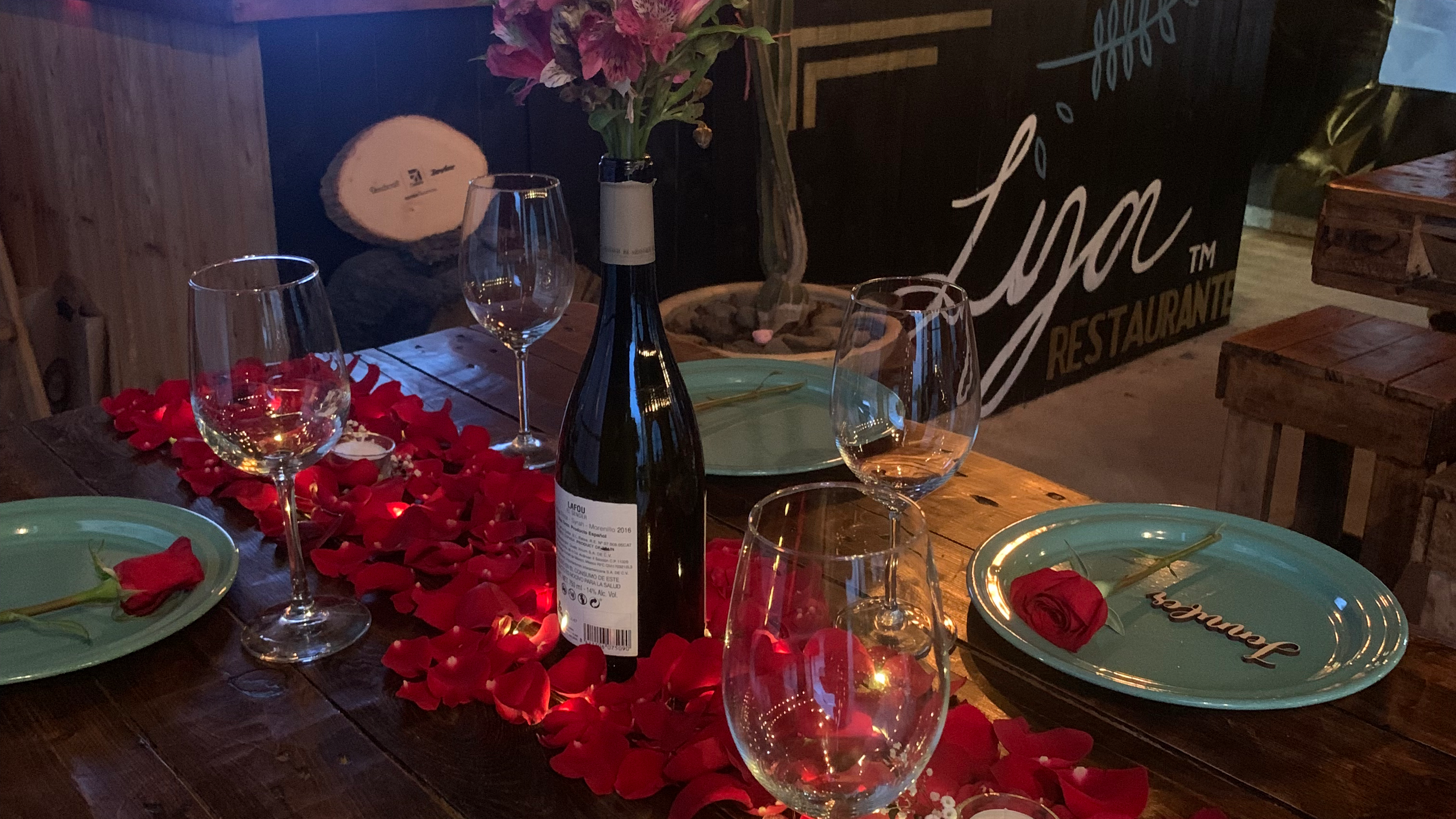 Lya Restaurante image 2