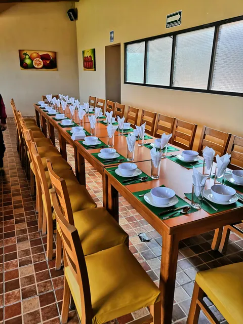 La Esquinita Grill Restaurante image 3