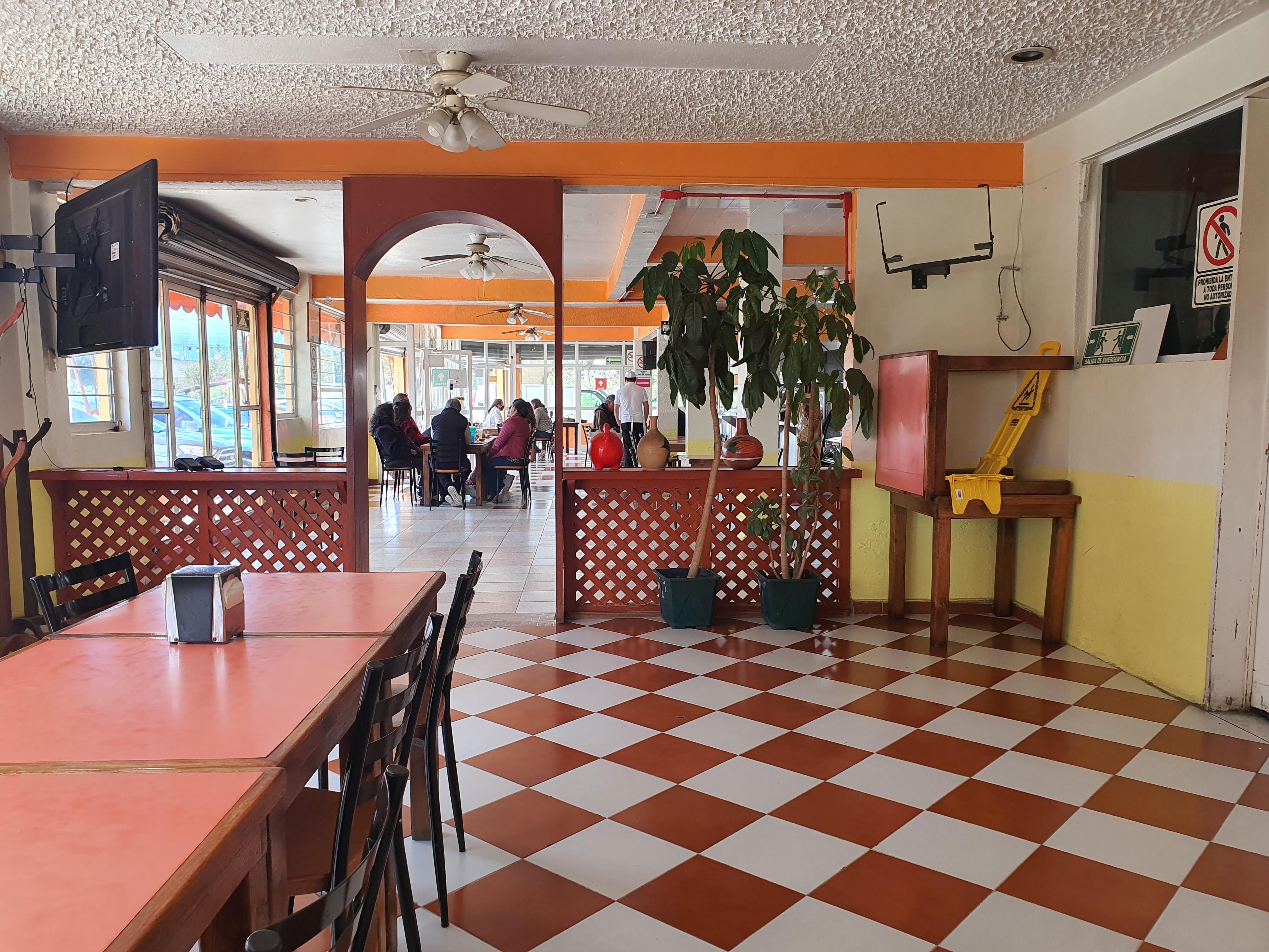 Carnitas El Camionero image 1