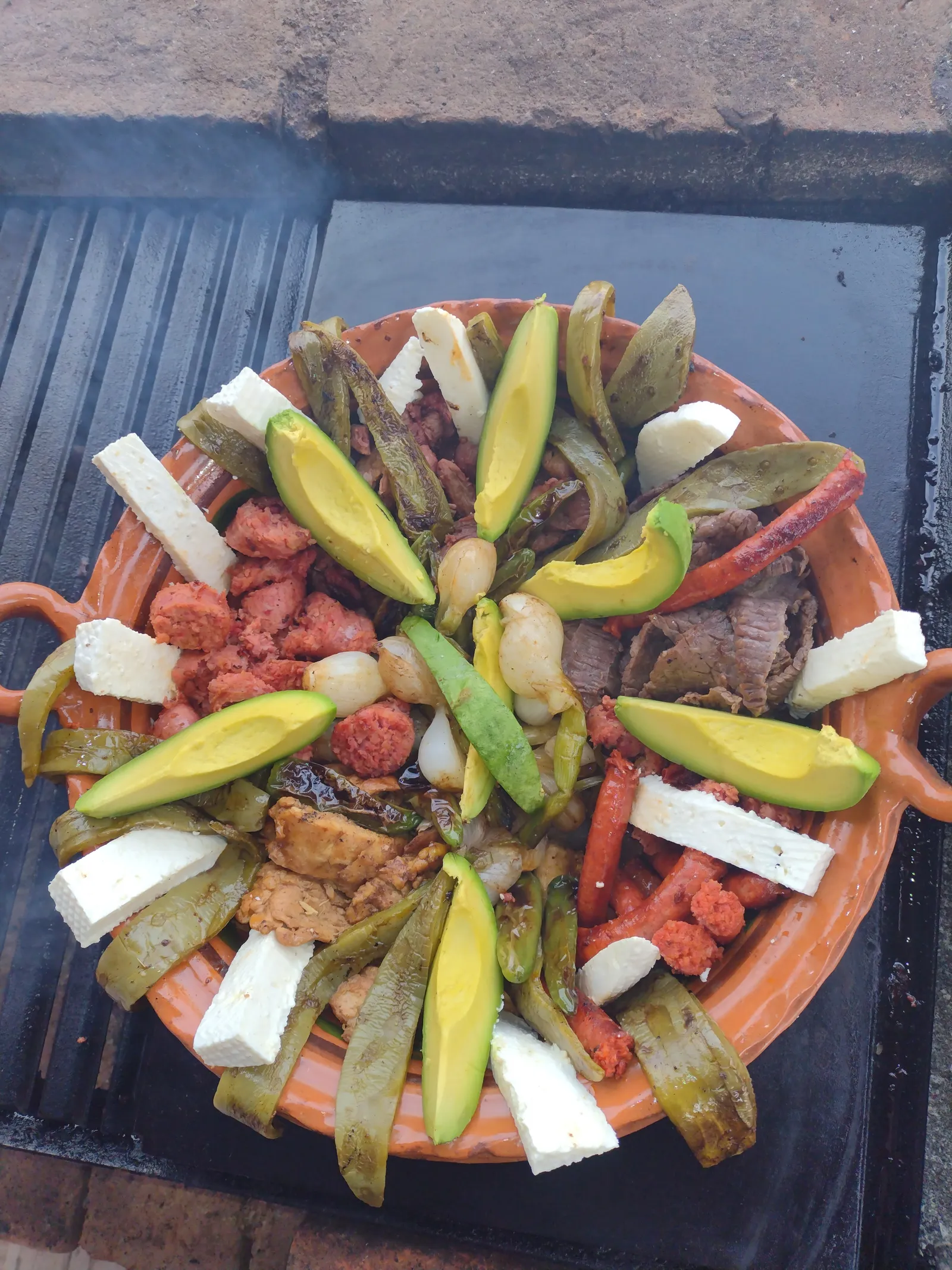 "La parrilla de Doña Belén". Parrilladas, molcajetes, Quesos y mole. Sabor y tradición. image 7