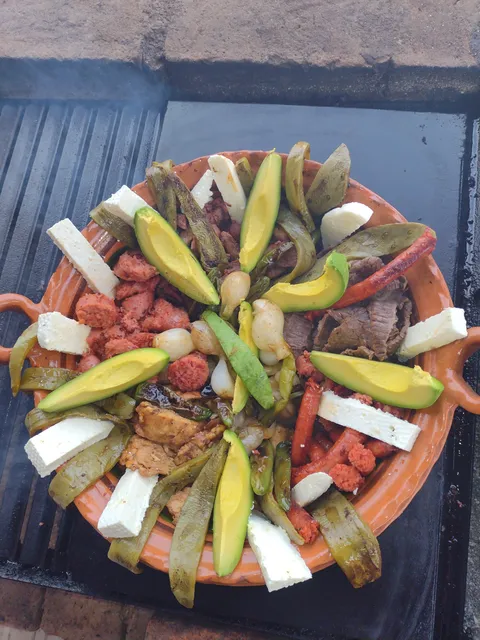 "La parrilla de Doña Belén". Parrilladas, molcajetes, Quesos y mole. Sabor y tradición. image 7