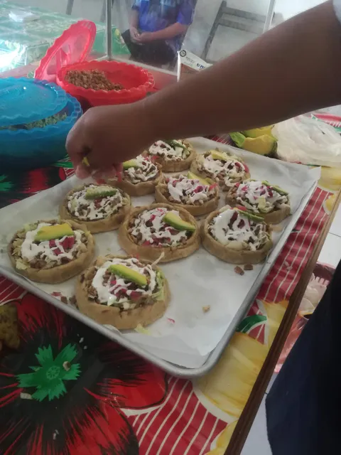 La Tipikaleña. Loncheria image 1