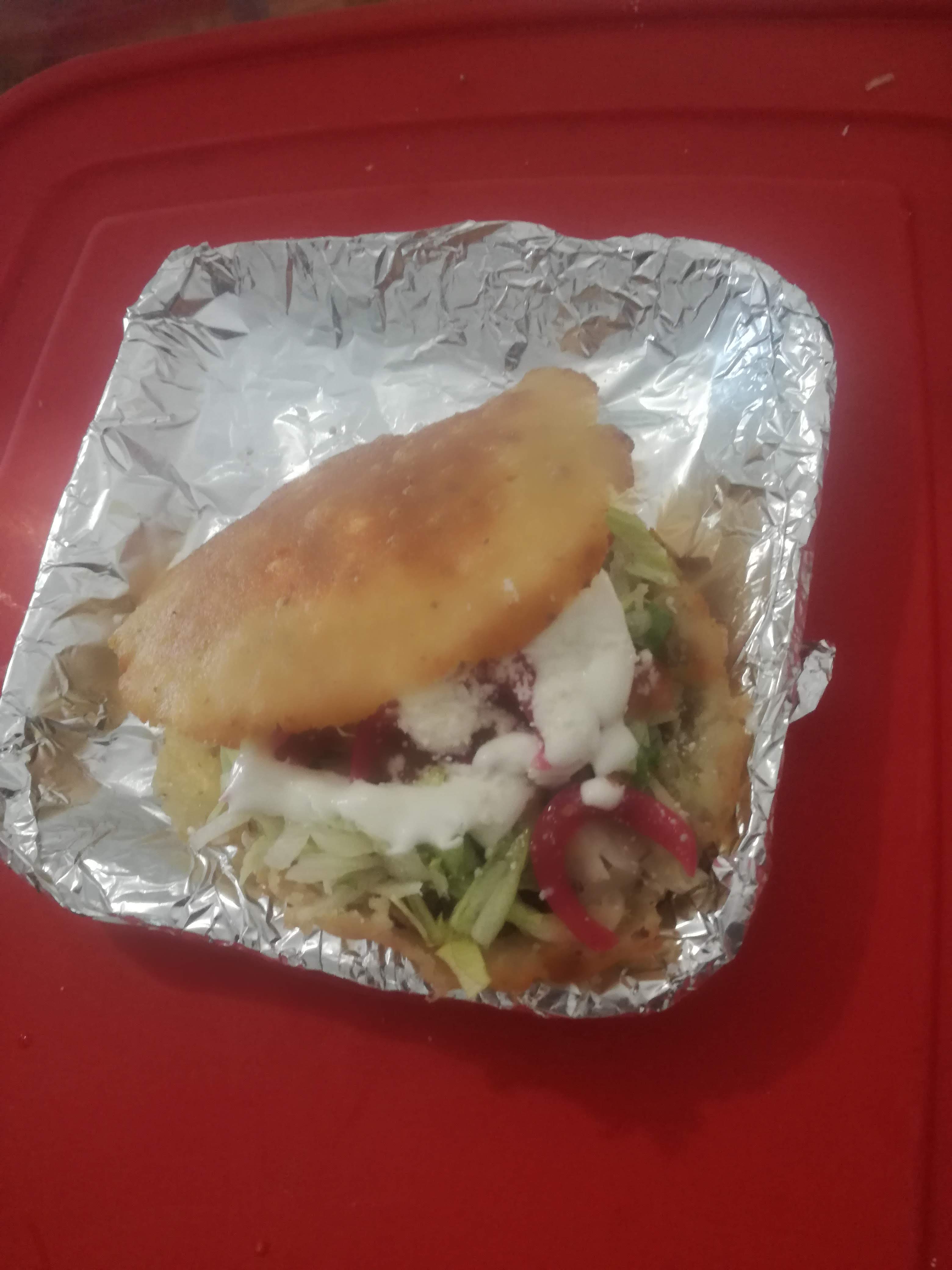 La Tipikaleña. Loncheria image 4