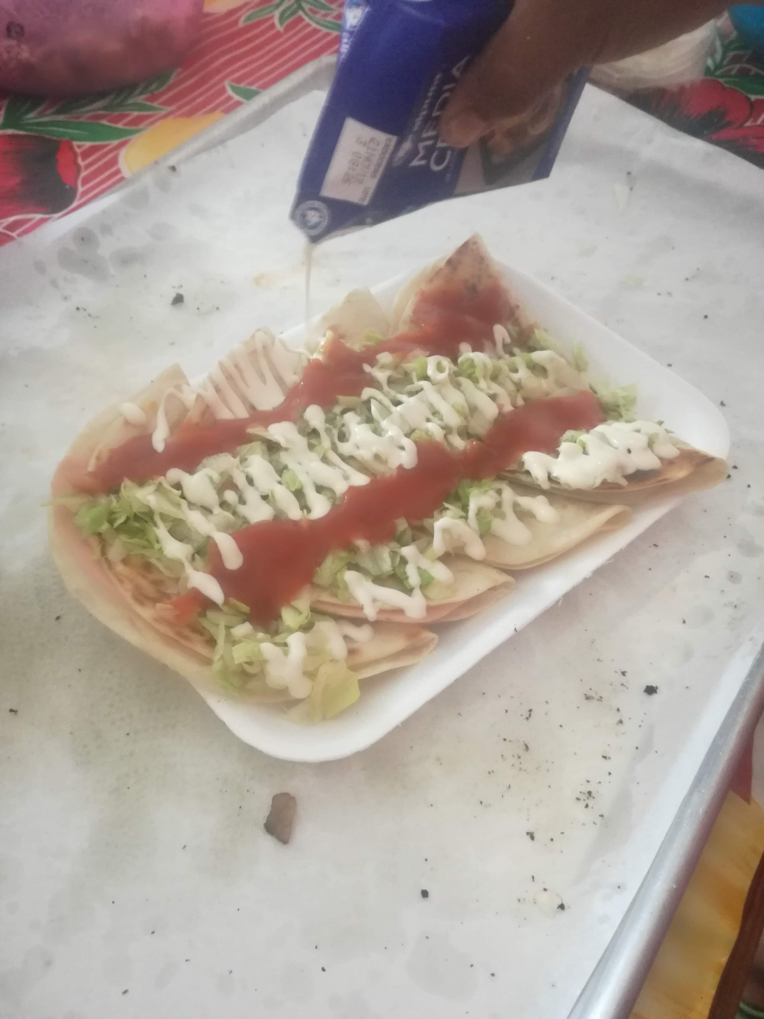 La Tipikaleña. Loncheria image 6