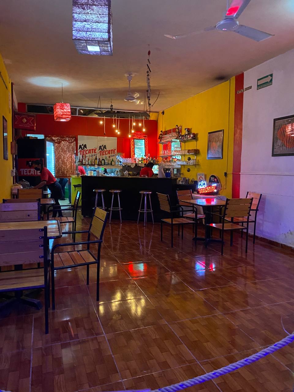 Columbus Club Restaurant image 4