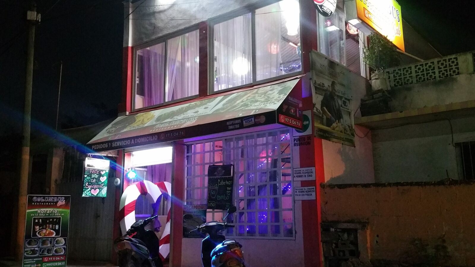 Columbus Club Restaurant image 8