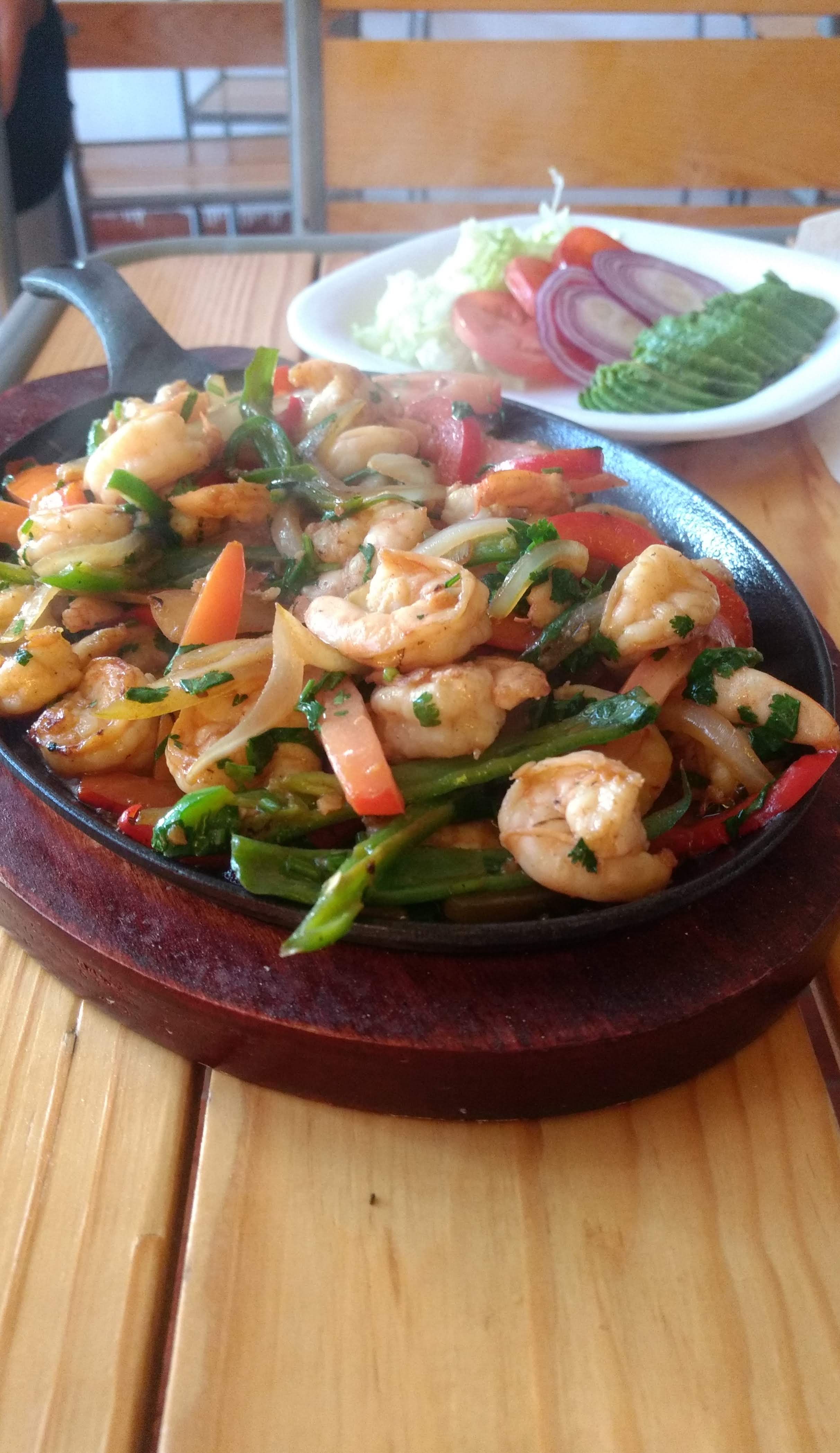 Columbus Club Restaurant image 10