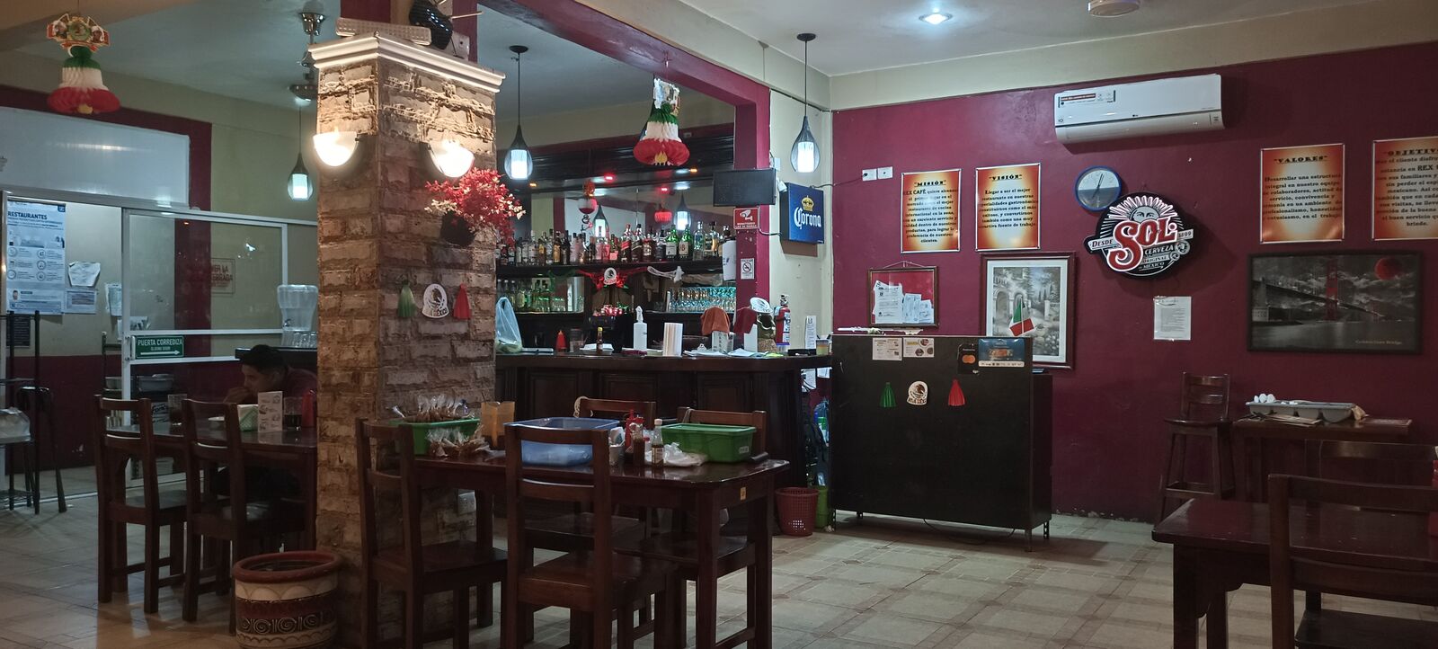 Restaurante Rex Cafe image 3